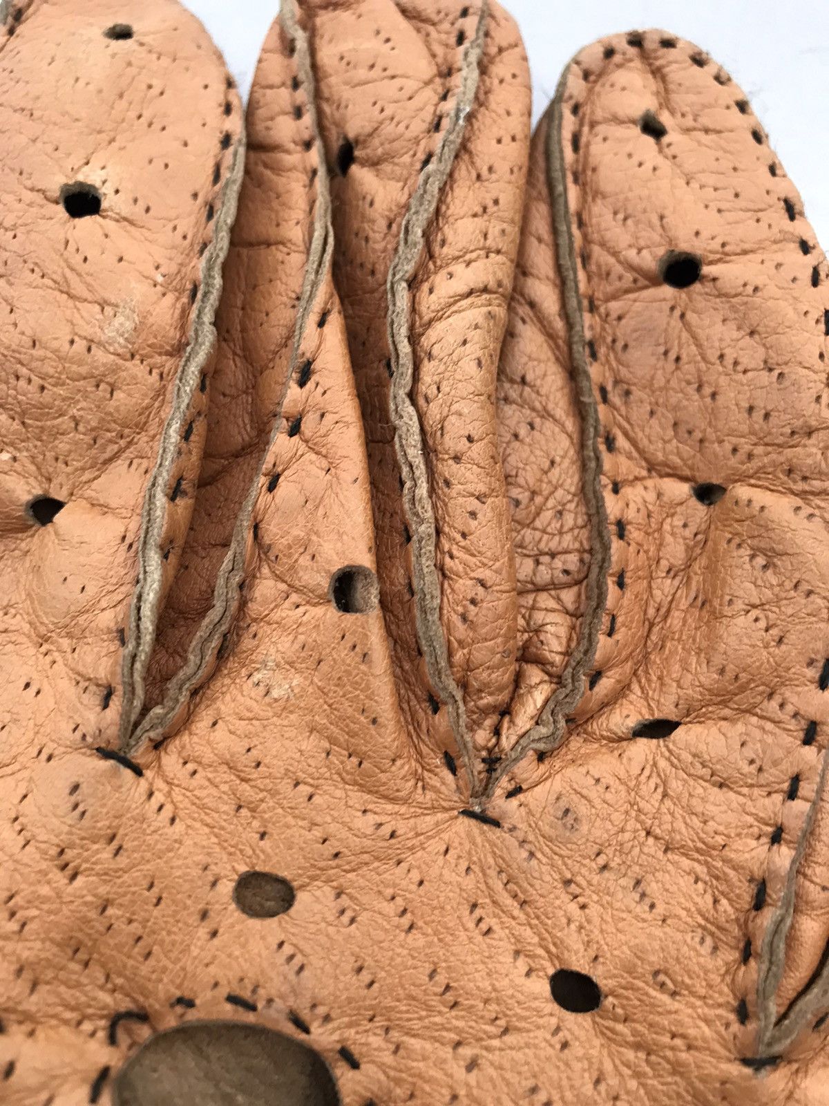 Handmade PECCARY LEATHER DRIVING GLOVES Size 42 - 4 Thumbnail
