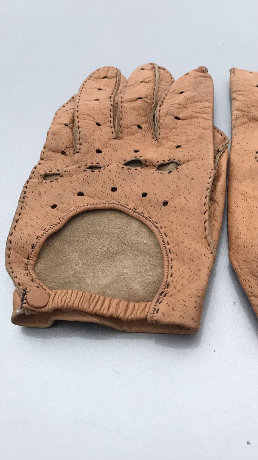 Handmade PECCARY LEATHER DRIVING GLOVES Size 42 - 3 Thumbnail