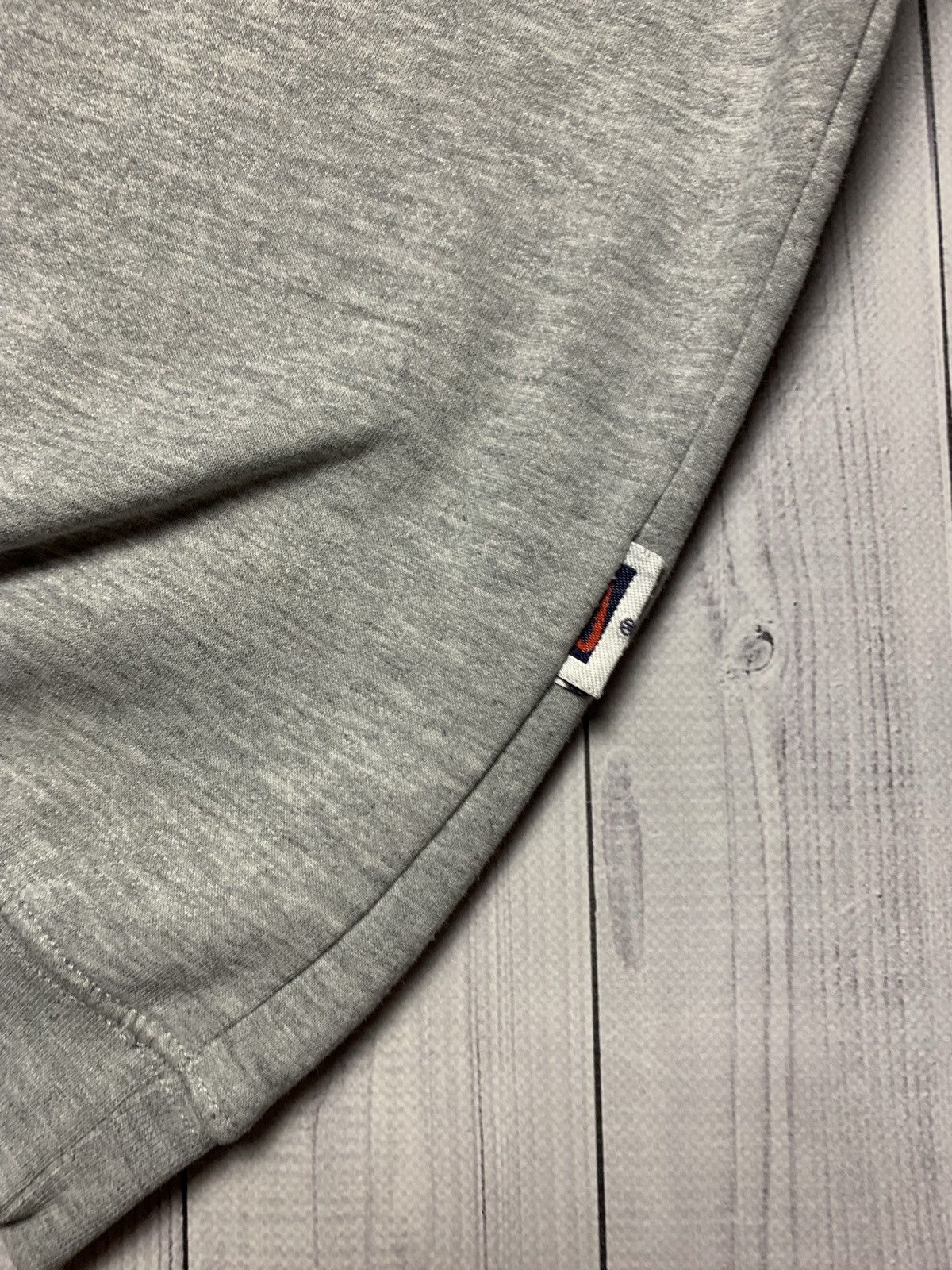 Vintage Vintage Nike sweatshirt big logo size XL Size US XL / EU 56 / 4 - 6 Thumbnail
