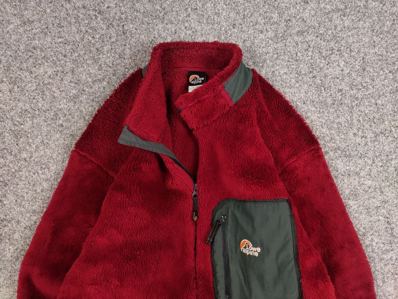 Japanese Brand Vintage 90's lowe Alpine Red Retro Fleece Zip Up Jacket Size US XL / EU 56 / 4 - 8 Thumbnail