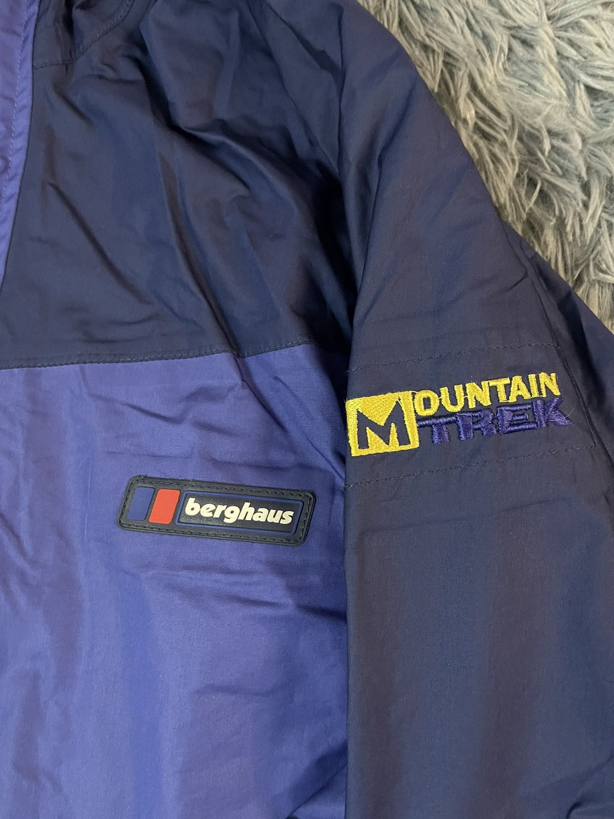 Berghaus × Vintage Berghaus 90s vintage gorpcore style tracking jacket Size US L / EU 52-54 / 3 - 2 Thumbnail