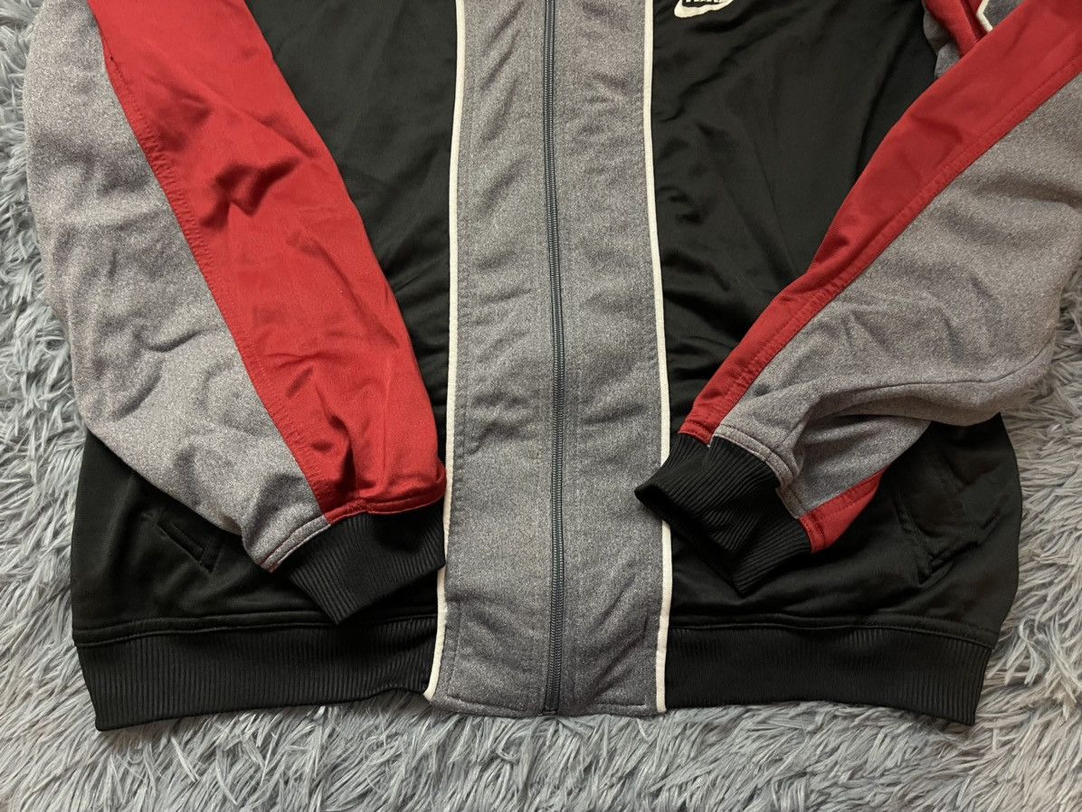 Nike × Vintage Nike 90s vintage big logo track jacket Size US M / EU 48-50 / 2 - 7 Thumbnail
