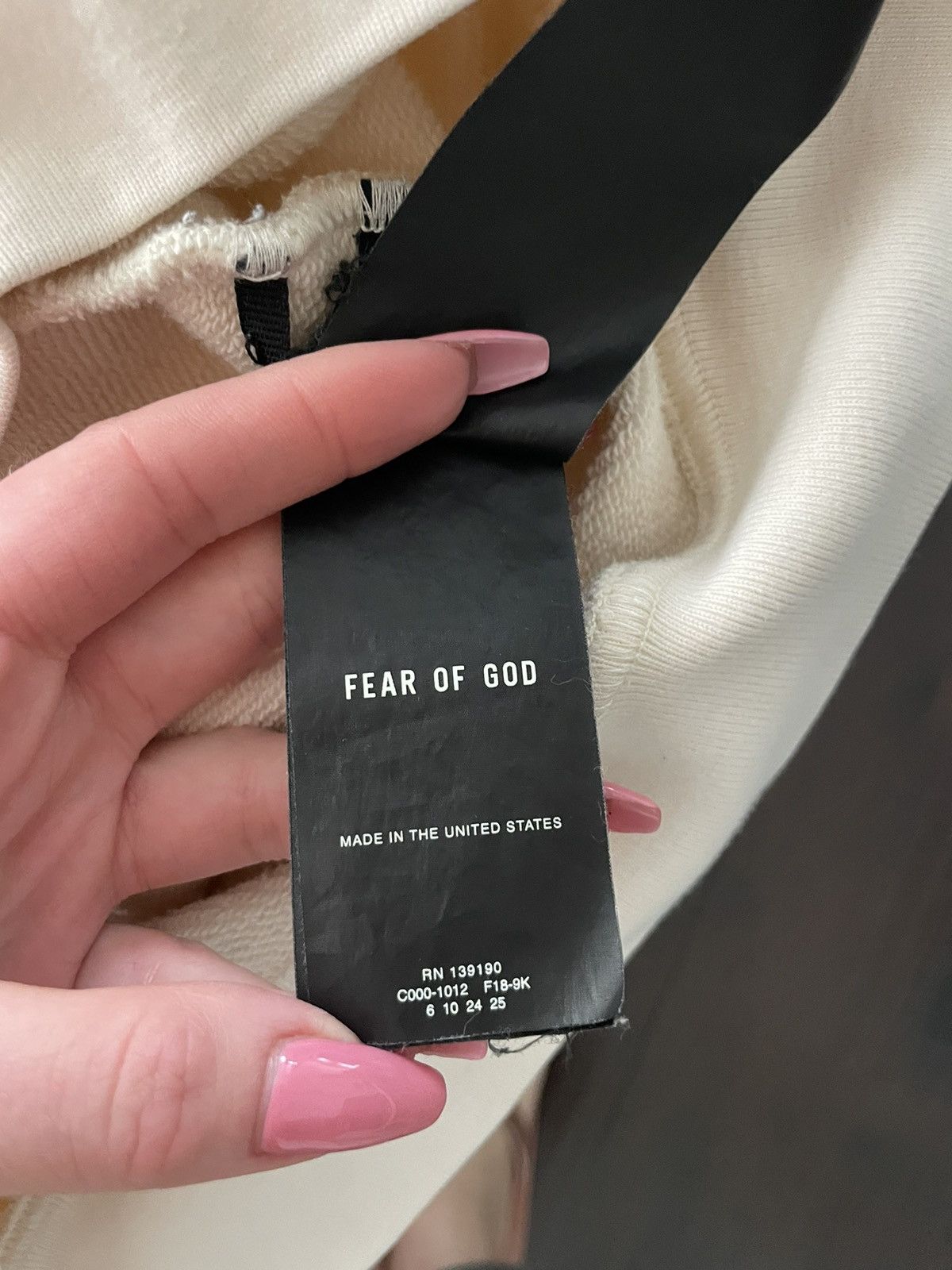 Fear of God Fear of God Sixth Collection Logo Hoodie Size US S / EU 44-46 / 1 - 6 Thumbnail