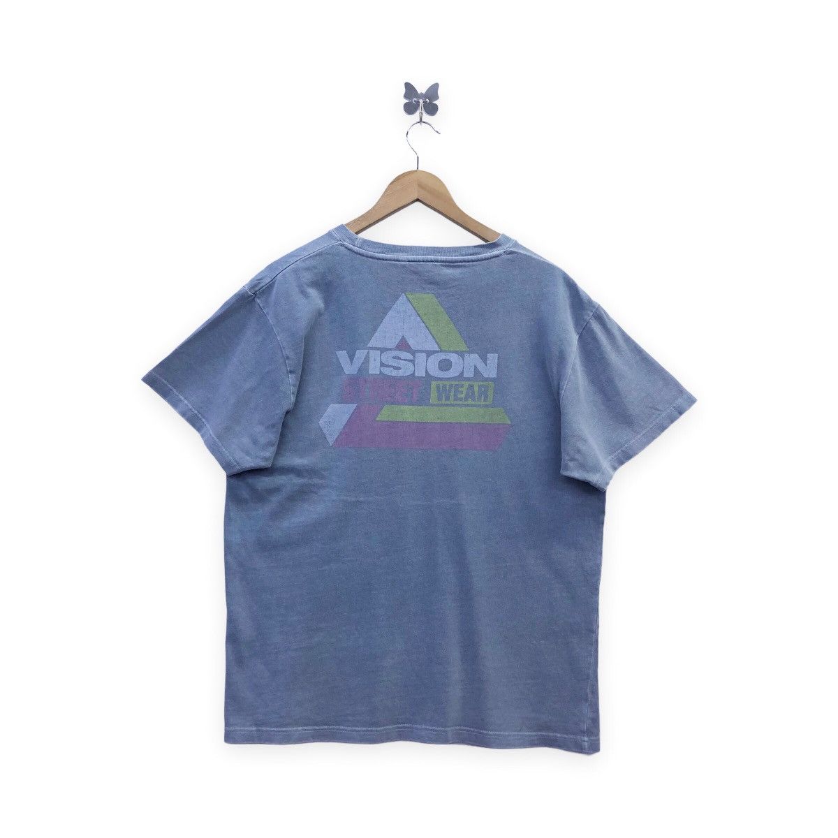 ‘Vintage Vision Streetwear Back Print T-shirt