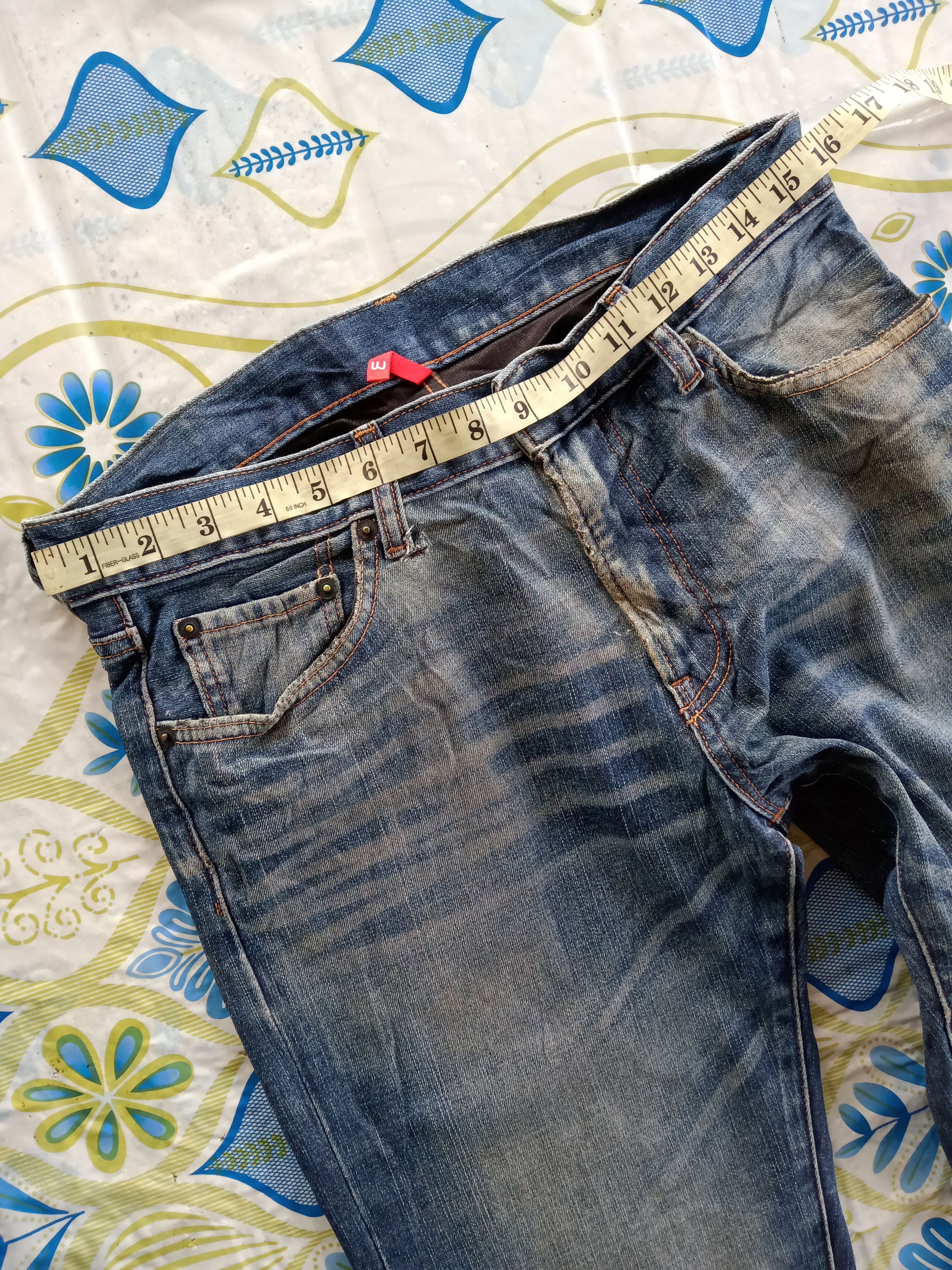 Japanese Brand × Uniqlo Uniqlo jeans patchwork distressed style Size US 30 / EU 46 - 14 Thumbnail