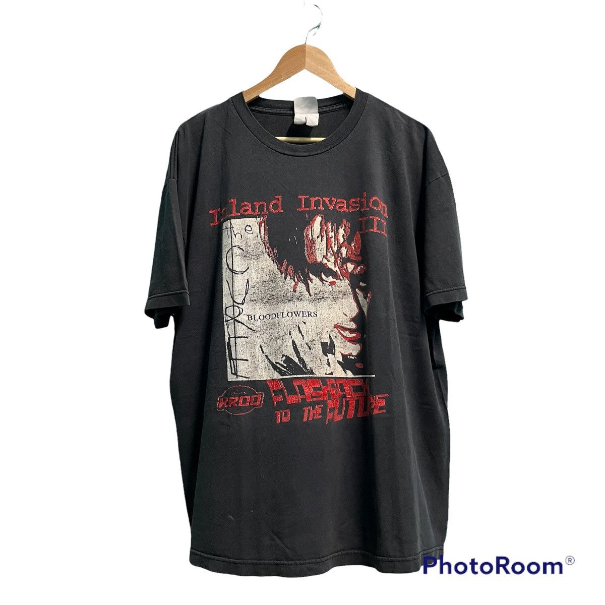 Band Tees × The Cure × Vintage Vintage The Cure Inland Invasion III Size US XL / EU 56 / 4 - 1 Thumbnail