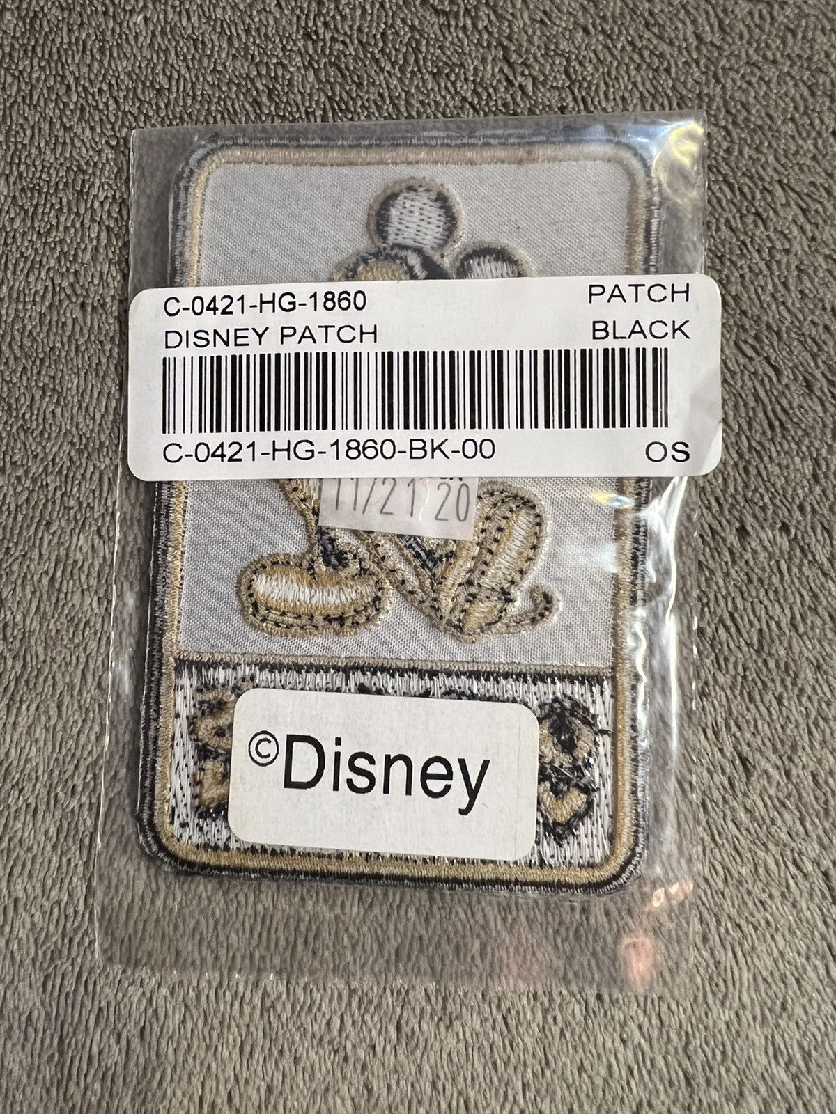 Disney *RARE* OVO x Disney Mickey Mouse Sew On Patch - Black/Gold Size ONE SIZE - 2 Thumbnail