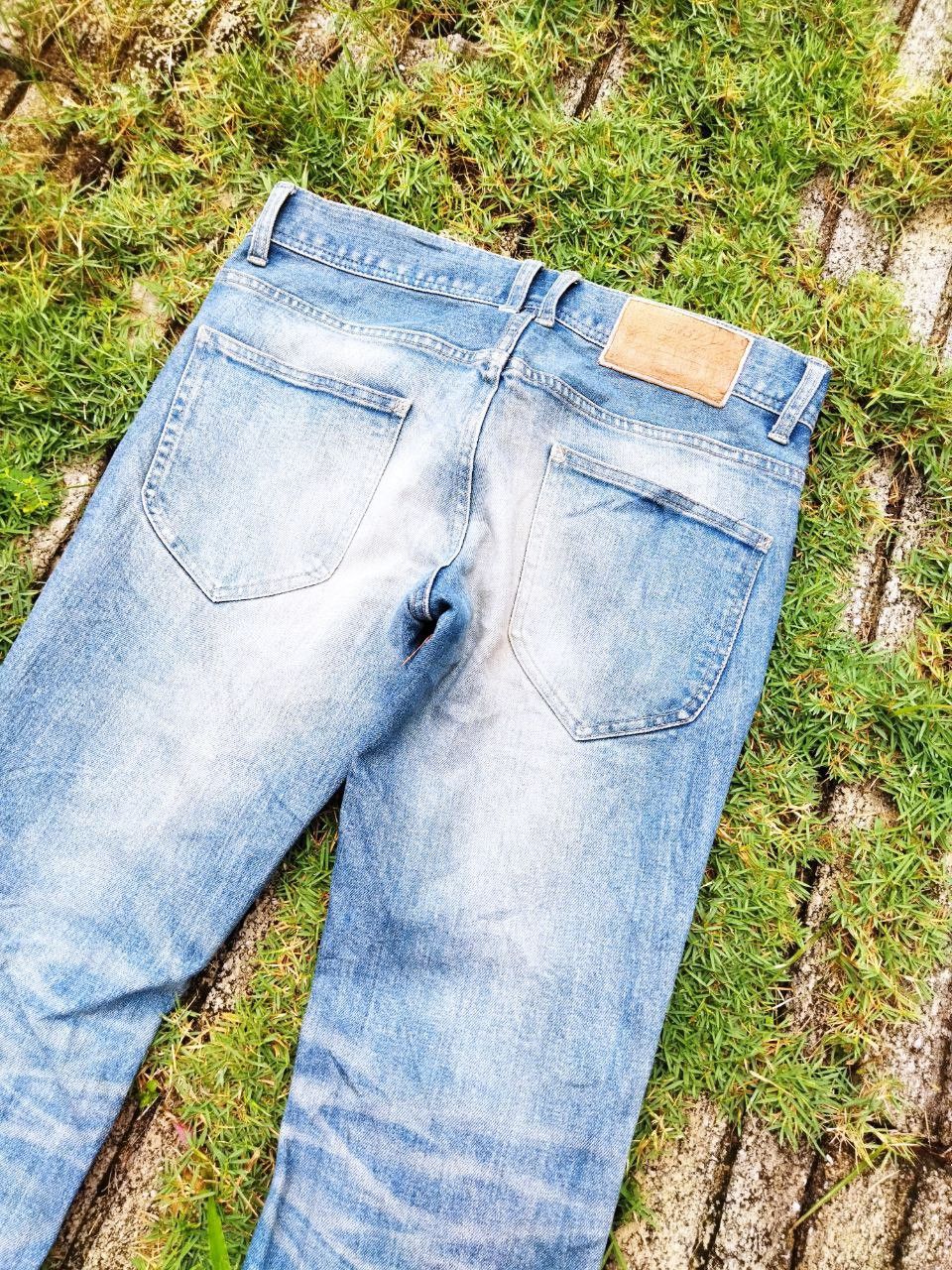 5351 POUR LES HOMMES Vintage 5351 Pour Les Hommes Japan Distressed Jeans Size US 32 / EU 48 - 9 Thumbnail