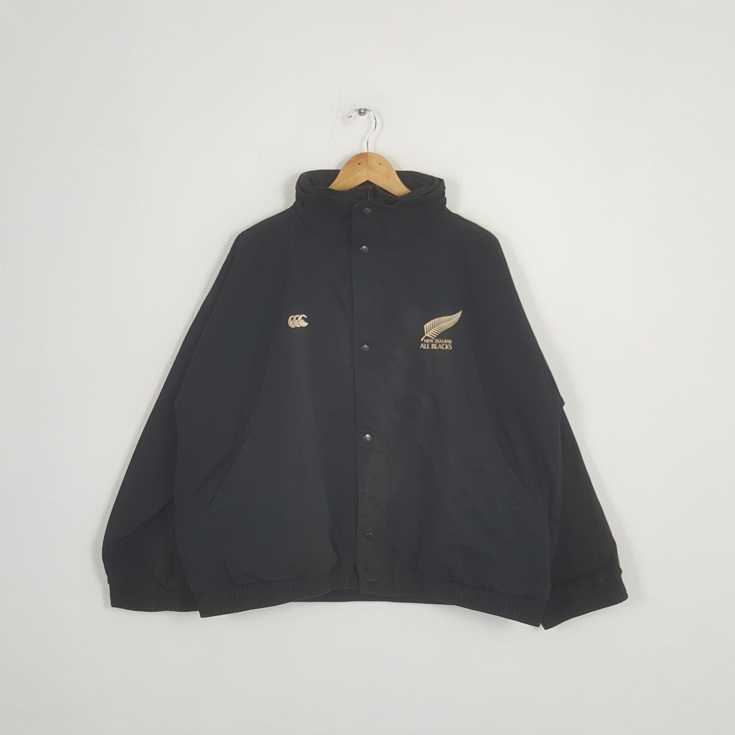 All Blacks × Canterbury of New Zealand × Vintage Vintage Canterbury of New Zealand x All Black Faded Jacket Size US XXL / EU 58 / 5 - 1 Thumbnail