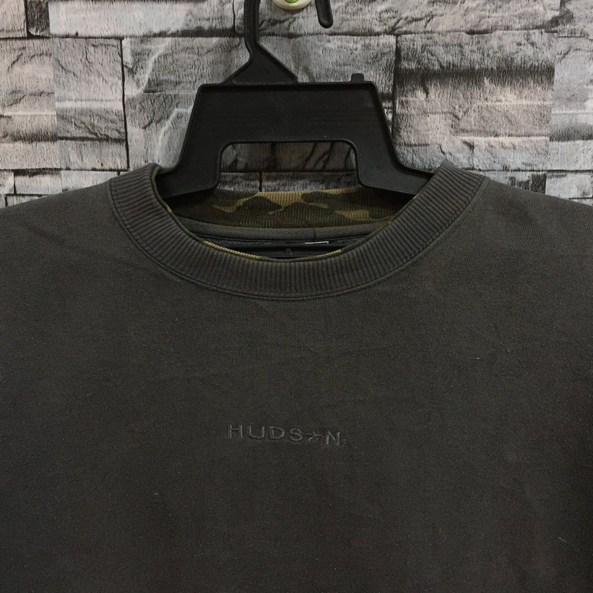 Hudson Vintage Hudson NYC sweatshirt big logo embroidered camo Size US L / EU 52-54 / 3 - 5 Thumbnail