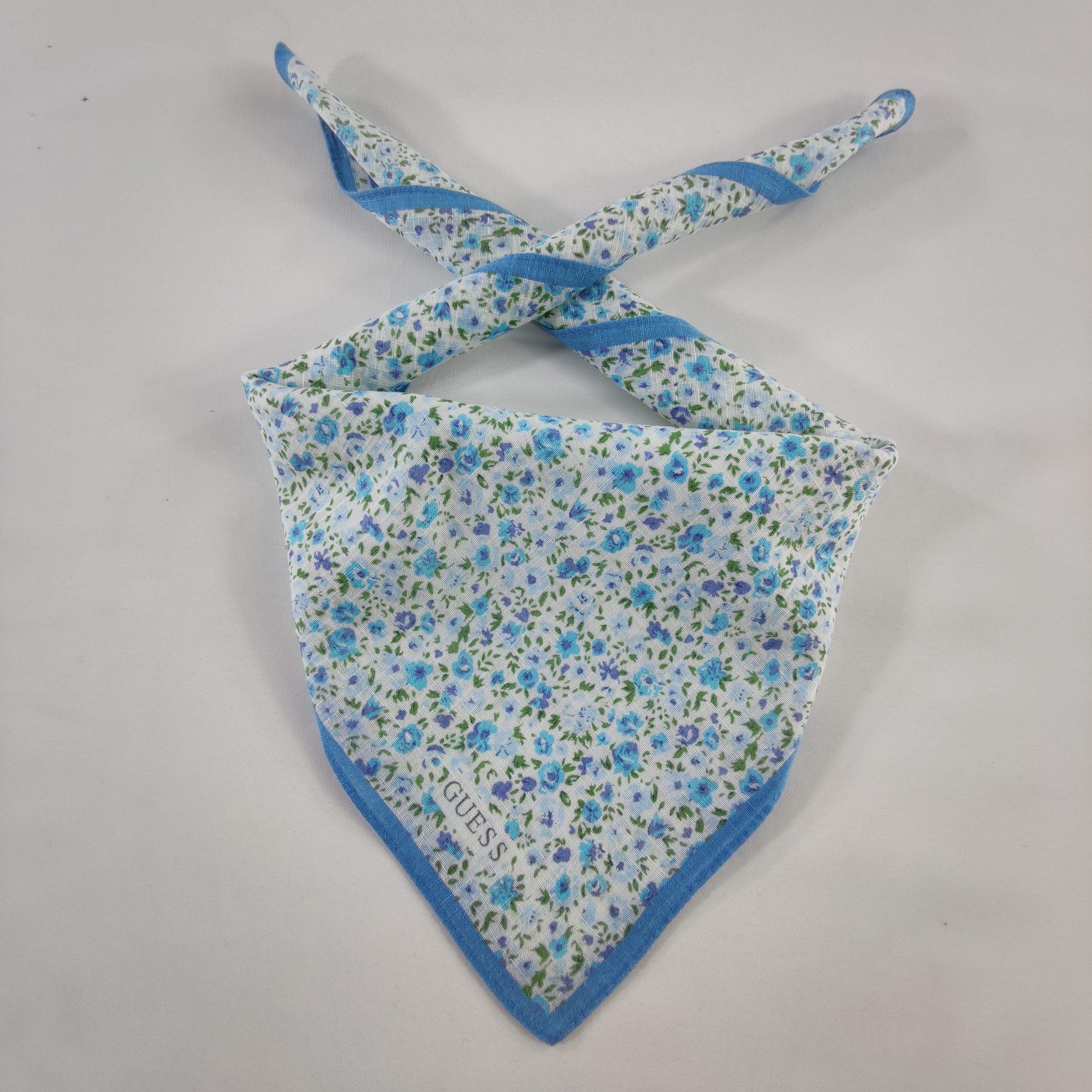 Guess Guess Handkerchief/Neckerchief/Bandana Size ONE SIZE - 1 Thumbnail