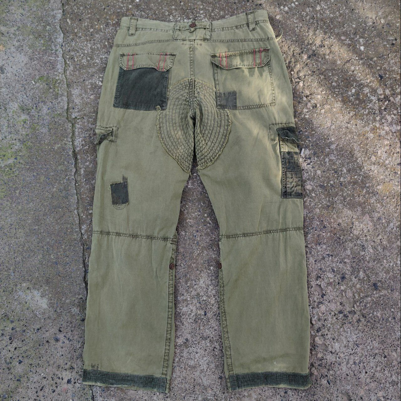 Vintage Vintage Japanese Cargo Pants Multipocket Y2K Military Secret Size US 32 / EU 48 - 4 Thumbnail