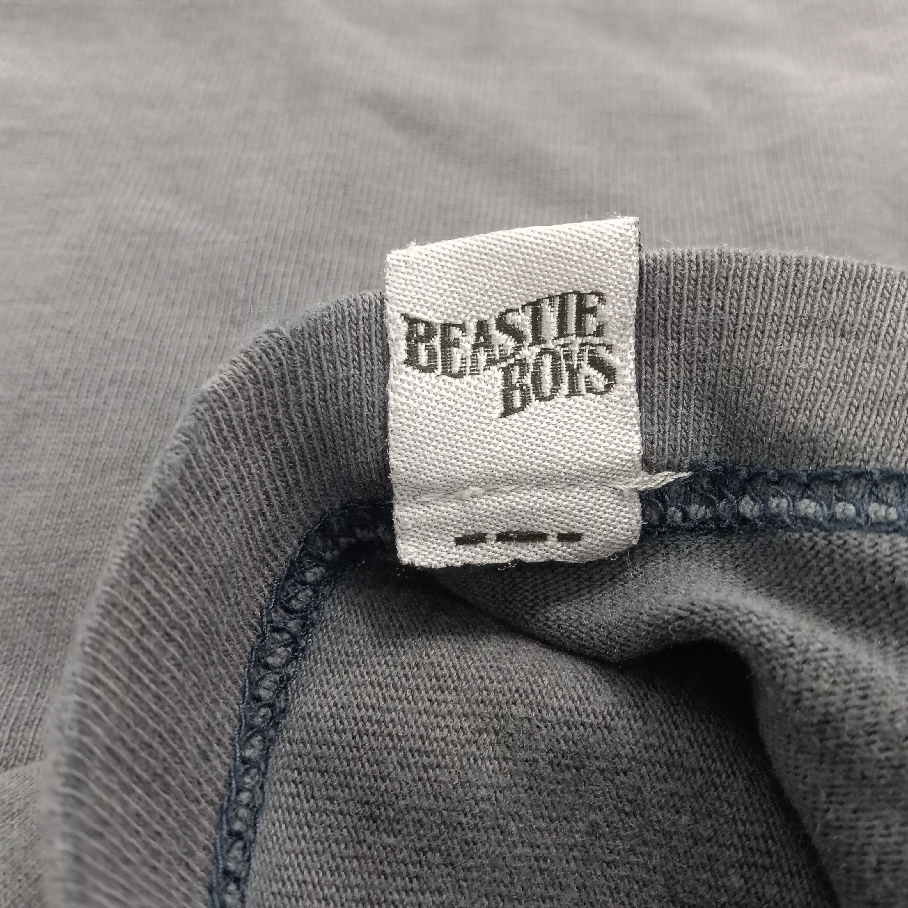 Rap Tees × Vintage Beastie Boys American Rapper Group Distressed Tees Size US L / EU 52-54 / 3 - 5 Thumbnail