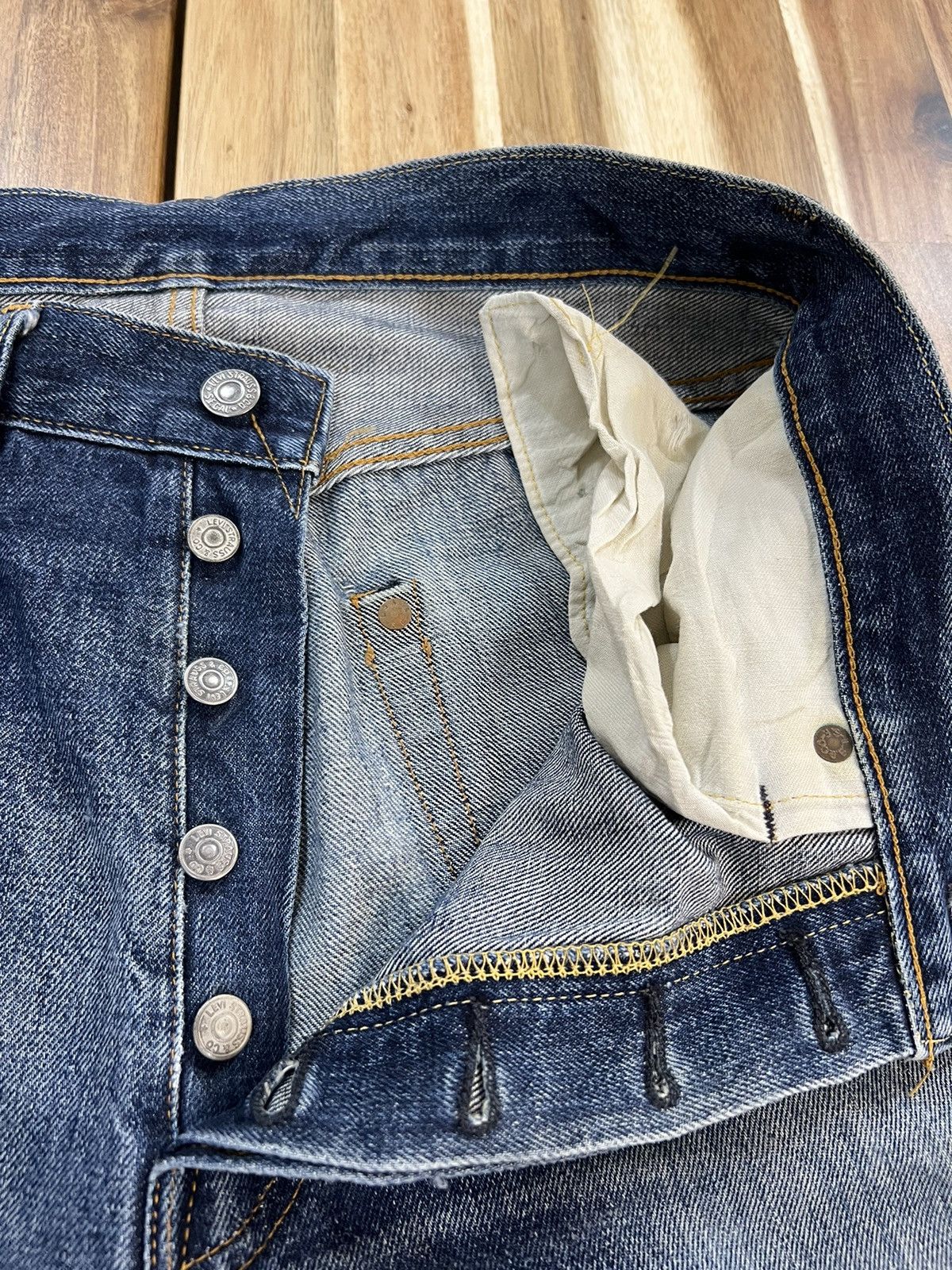 Levi's Vintage Levis 501XX Big E Selvedge Distressed Denim Jeans Size US 31 - 7 Thumbnail