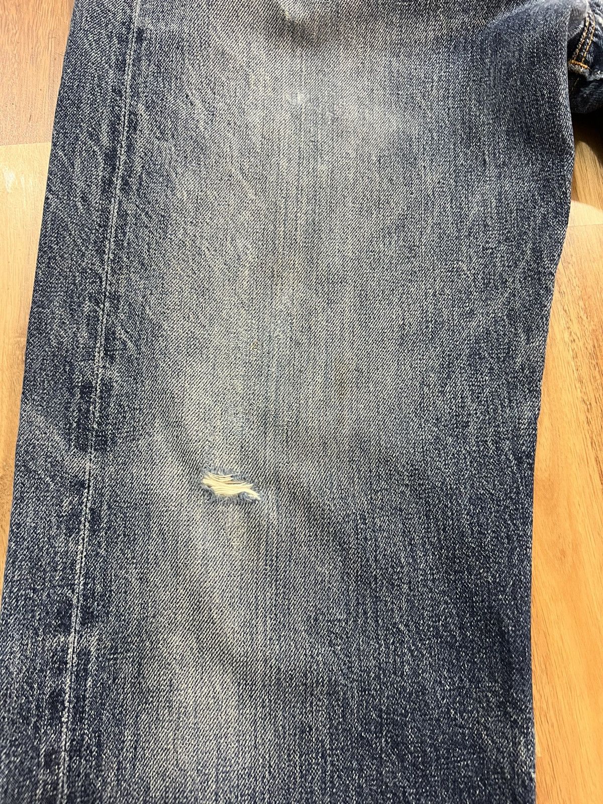 Levi's Vintage Levis 501XX Big E Selvedge Distressed Denim Jeans Size US 31 - 4 Thumbnail
