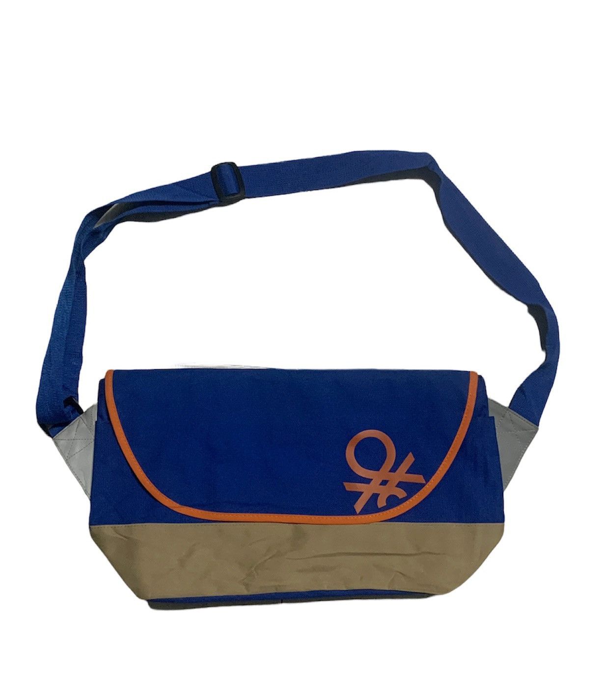 UCOB Benetton Italy bog logo crossbody bag
