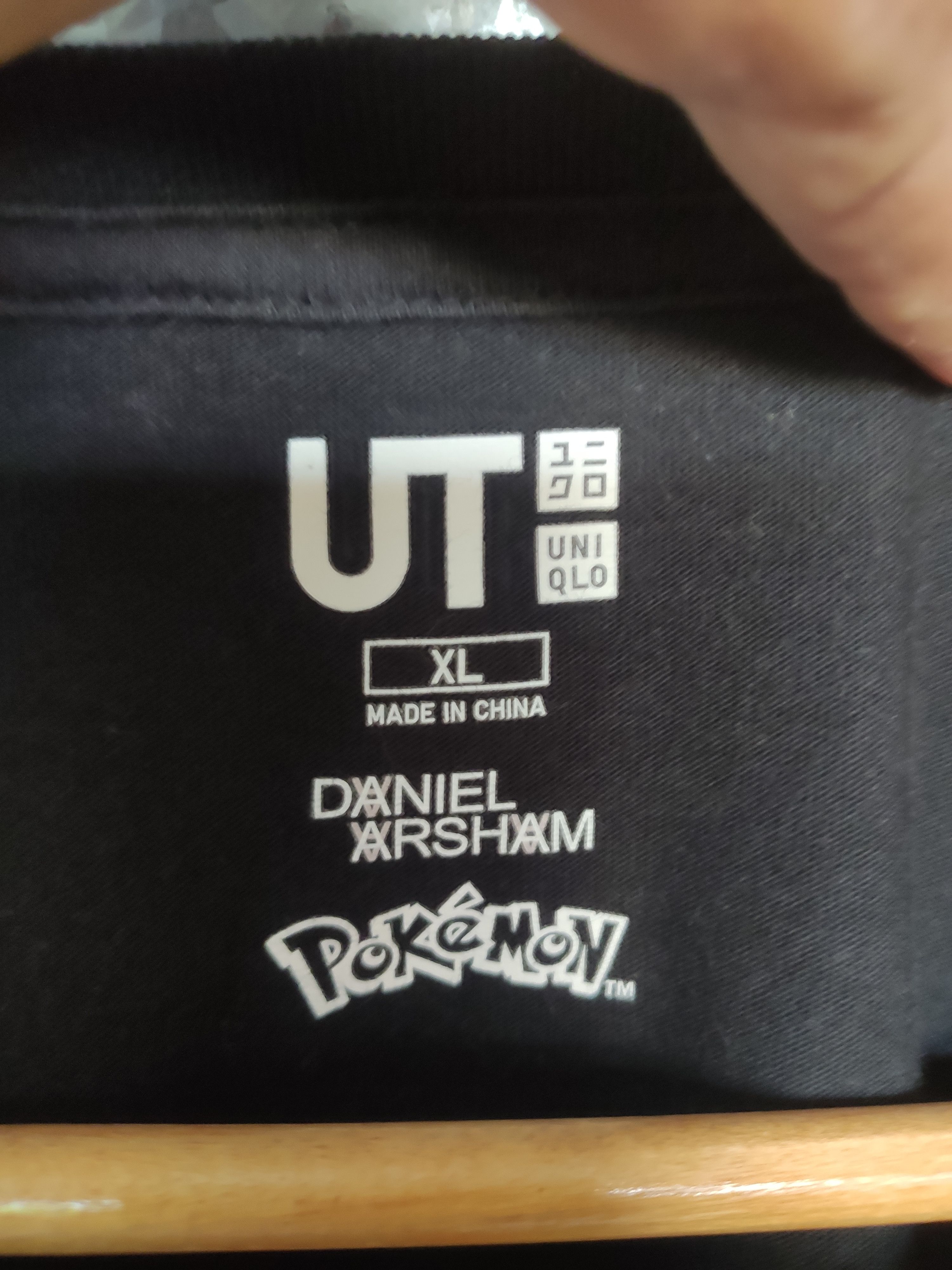 Daniel Arsham × Pokemon × Uniqlo 🔥 Pokemon X Daniel Arsham t shirt Size US L / EU 52-54 / 3 - 4 Thumbnail
