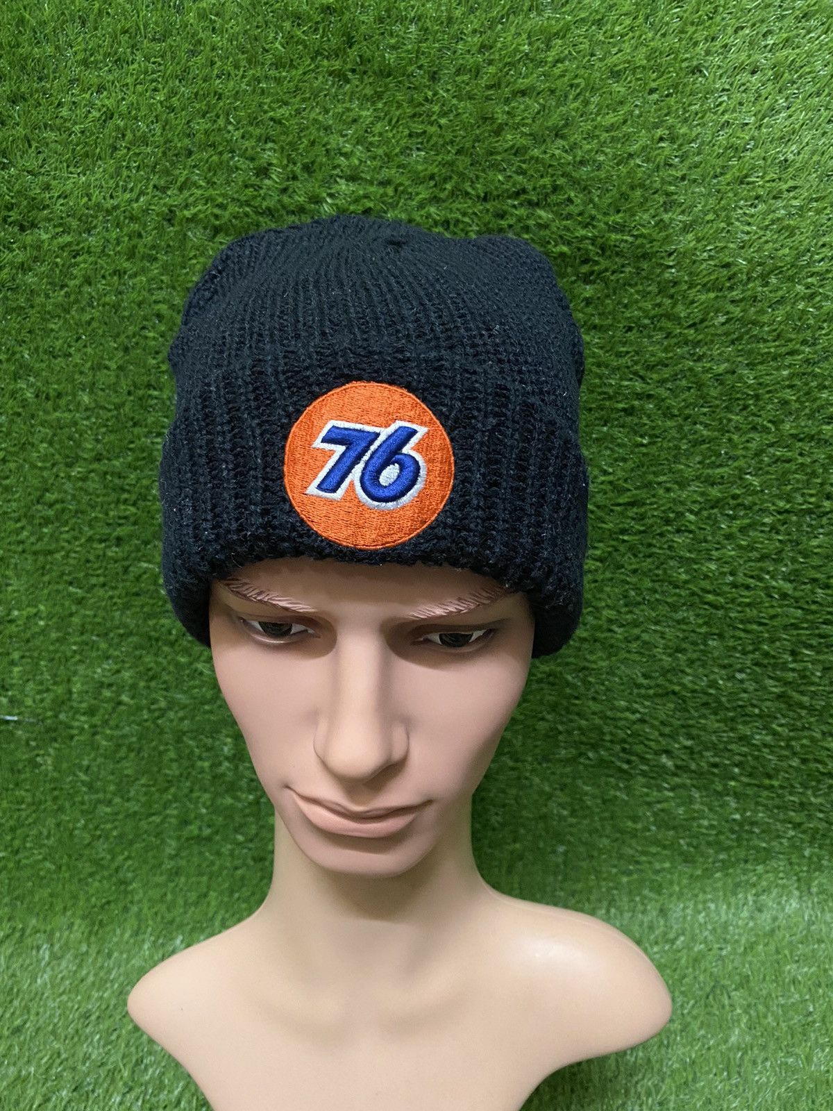 Vintage Vintage 76 Lubricant Big Logo Beanie Hat Size ONE SIZE - 1 Thumbnail