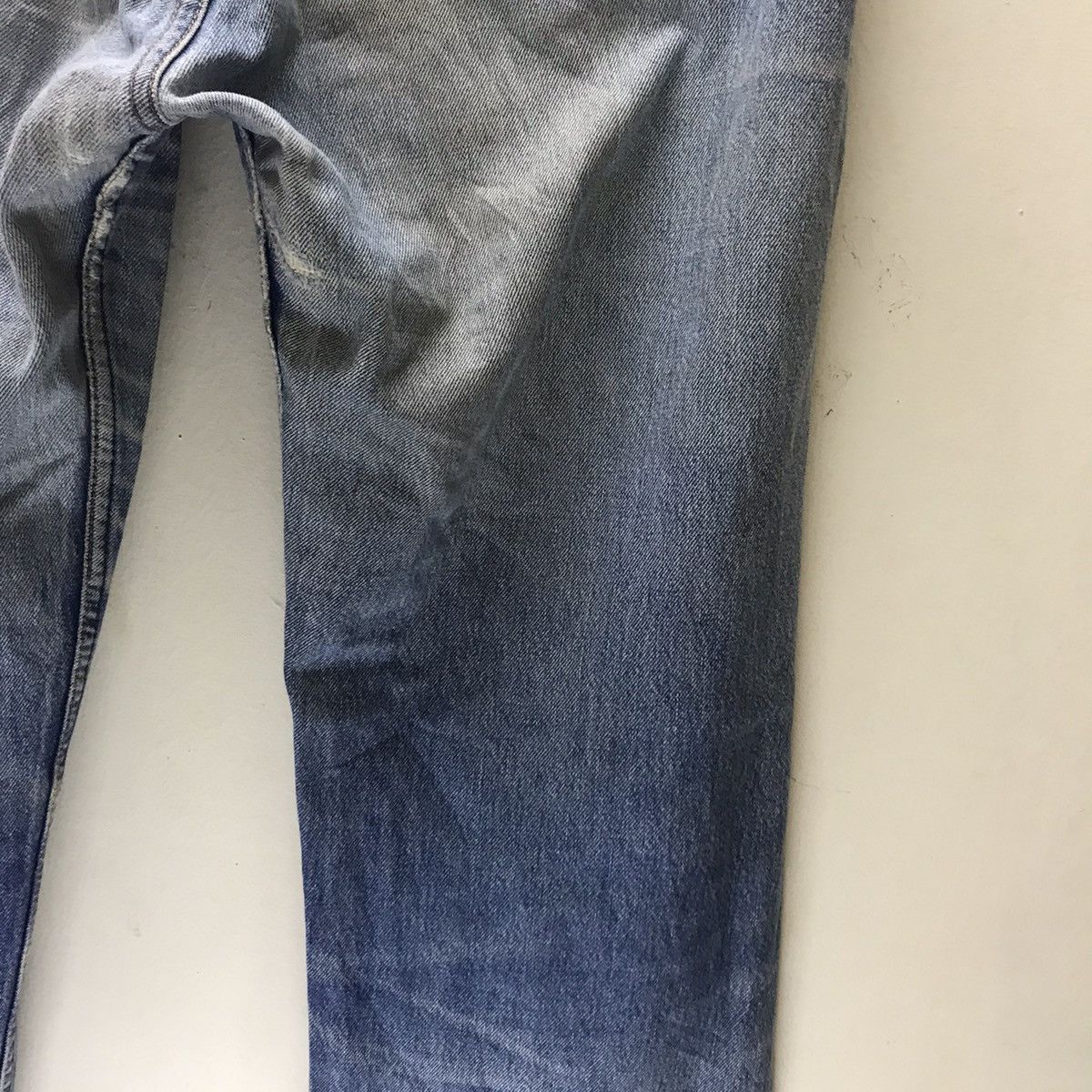 Levi's Vintage 80s Levis 501 Destroy Distressed Dirty Zigzag Jeans Size US 34 / EU 50 - 14 Thumbnail