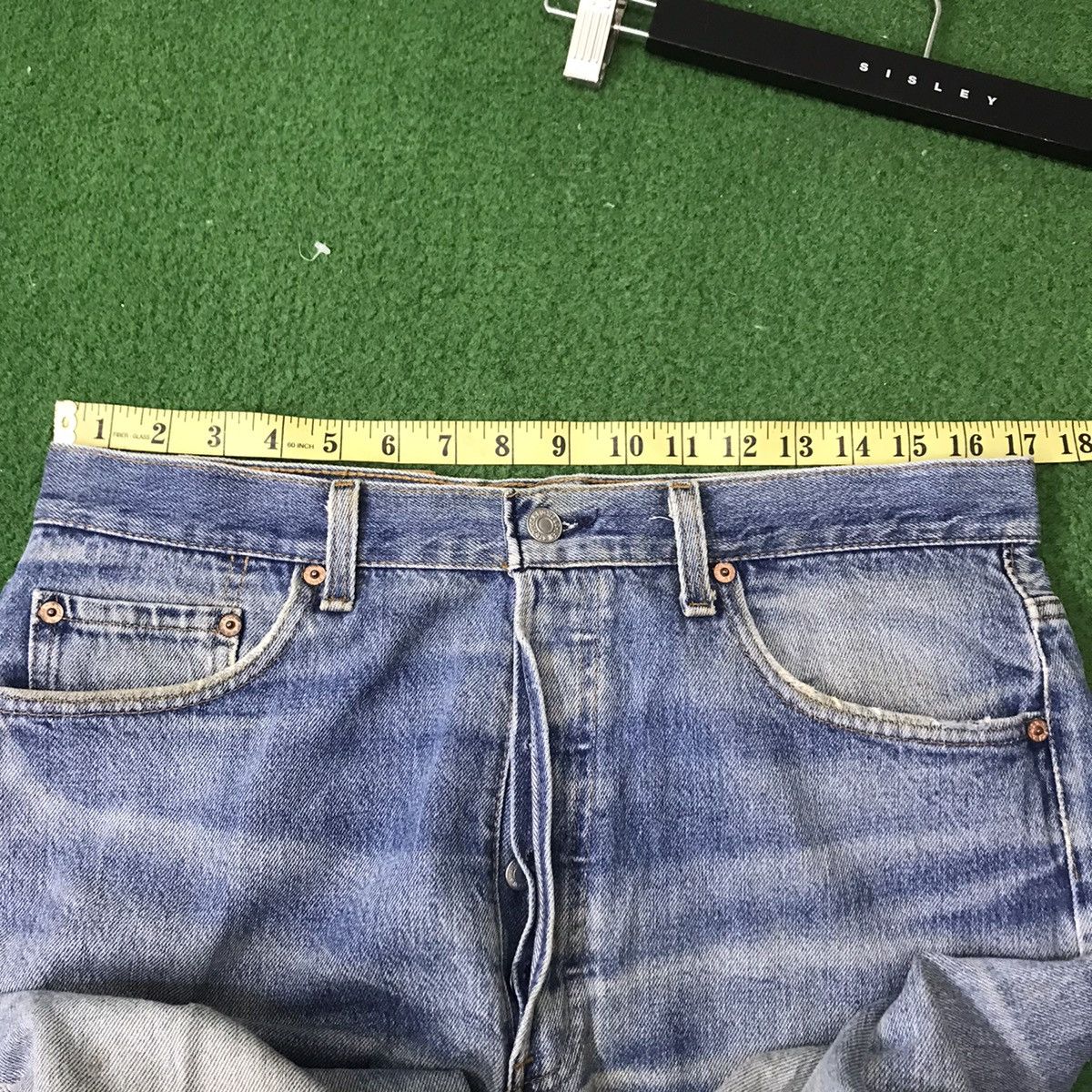Levi's Vintage 80s Levis 501 Destroy Distressed Dirty Zigzag Jeans Size US 34 / EU 50 - 22 Thumbnail