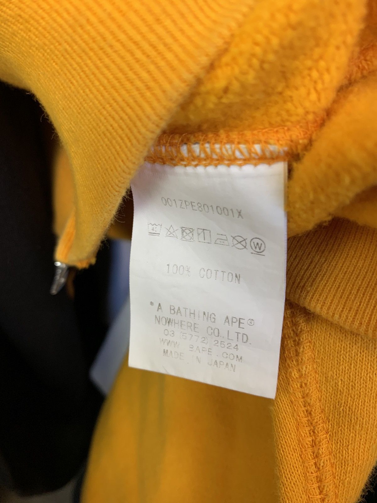 Bape Bape Orange Shark Hoodie Size US S / EU 44-46 / 1 - 5 Thumbnail