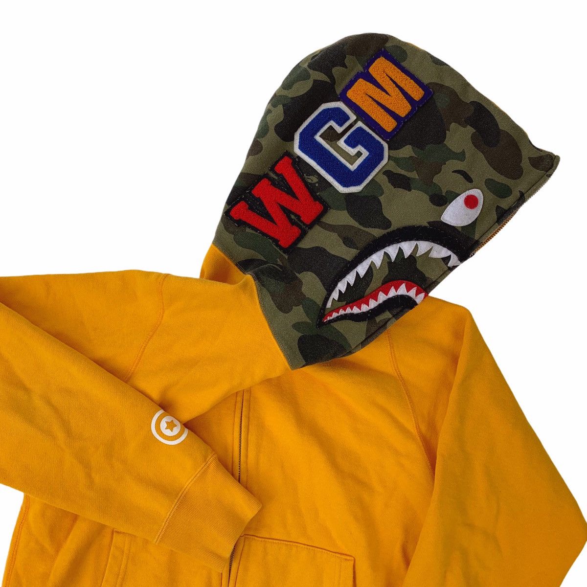 Bape Bape Orange Shark Hoodie Size US S / EU 44-46 / 1 - 1 Thumbnail