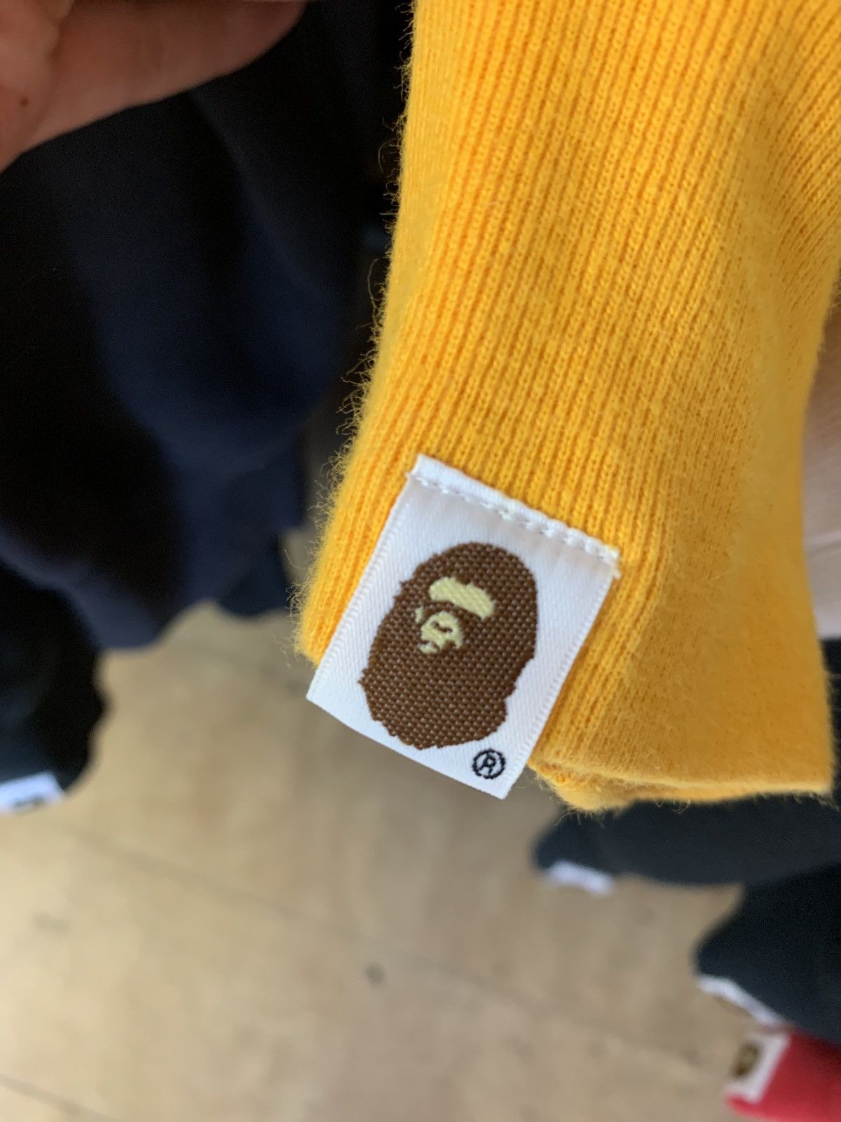 Bape Bape Orange Shark Hoodie Size US S / EU 44-46 / 1 - 6 Thumbnail