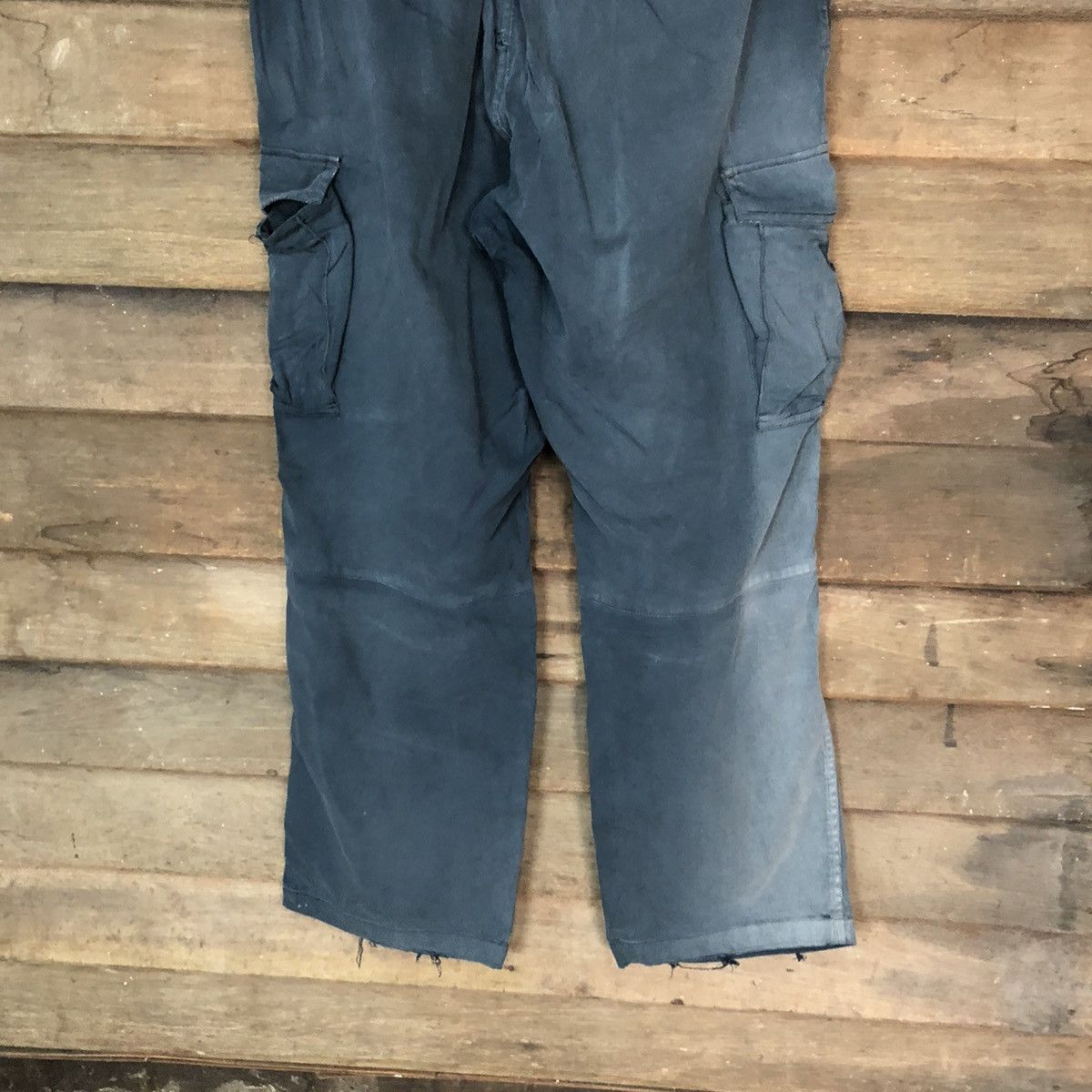 Vintage Japanese Brand faded Dark Blue utility Cargo Pants #5445 Size US 30 / EU 46 - 13 Thumbnail