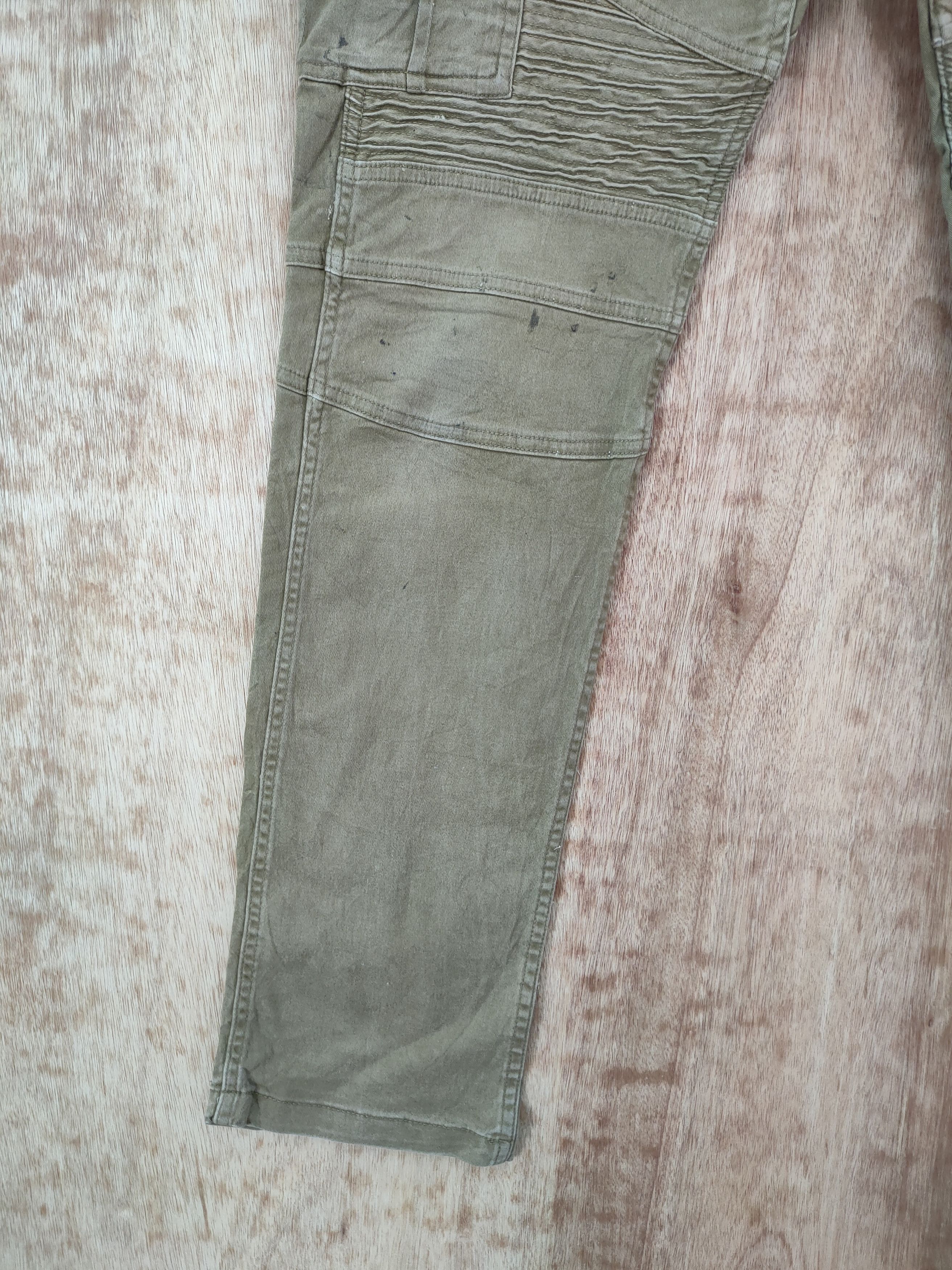 Japanese Brand DLL Glodiotor dirty thrashed utility cargo pants #46-274T Size US 32 / EU 48 - 2 Thumbnail