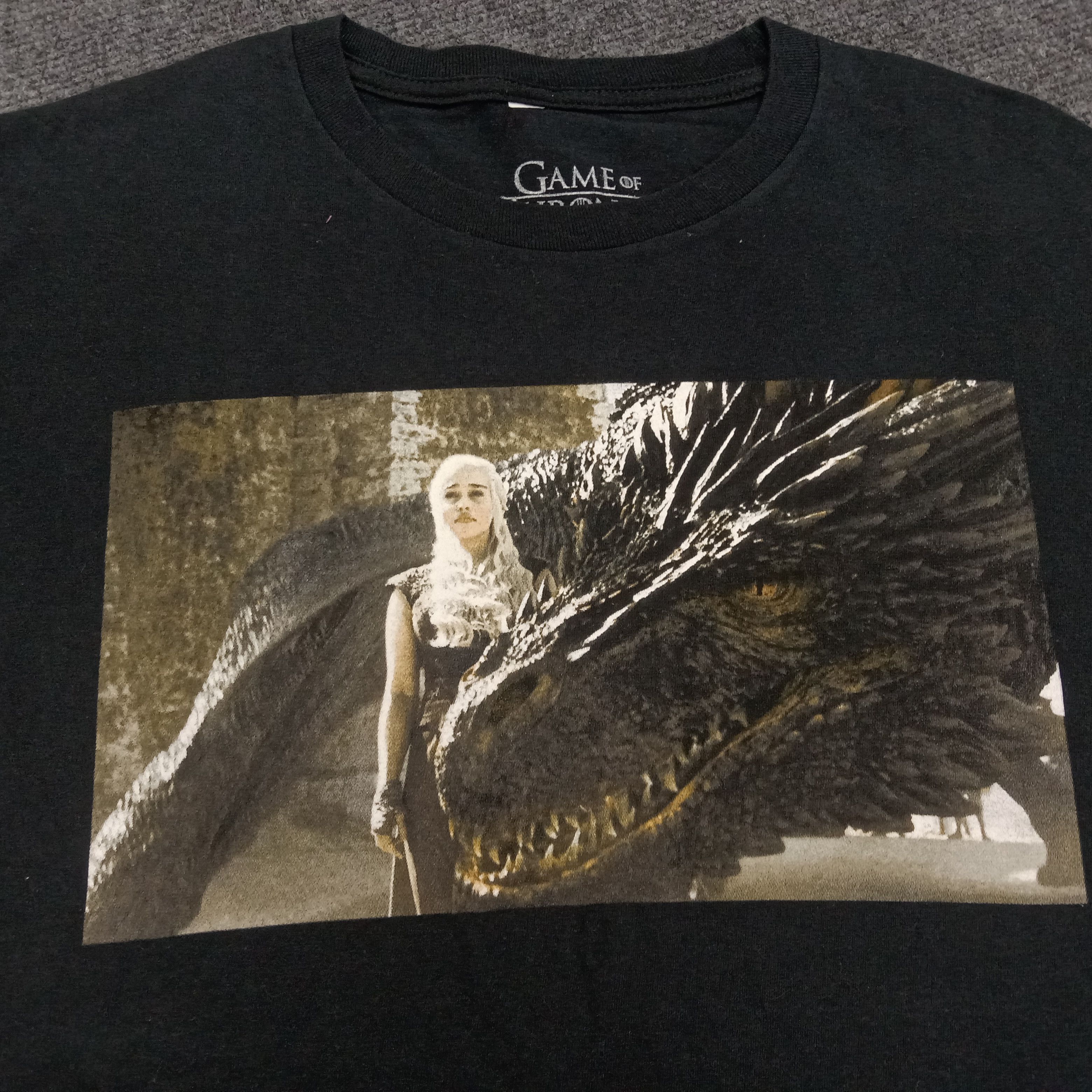 Vintage Game Of Thrones Dragon Queen Tshirt Size US M / EU 48-50 / 2 - 3 Thumbnail