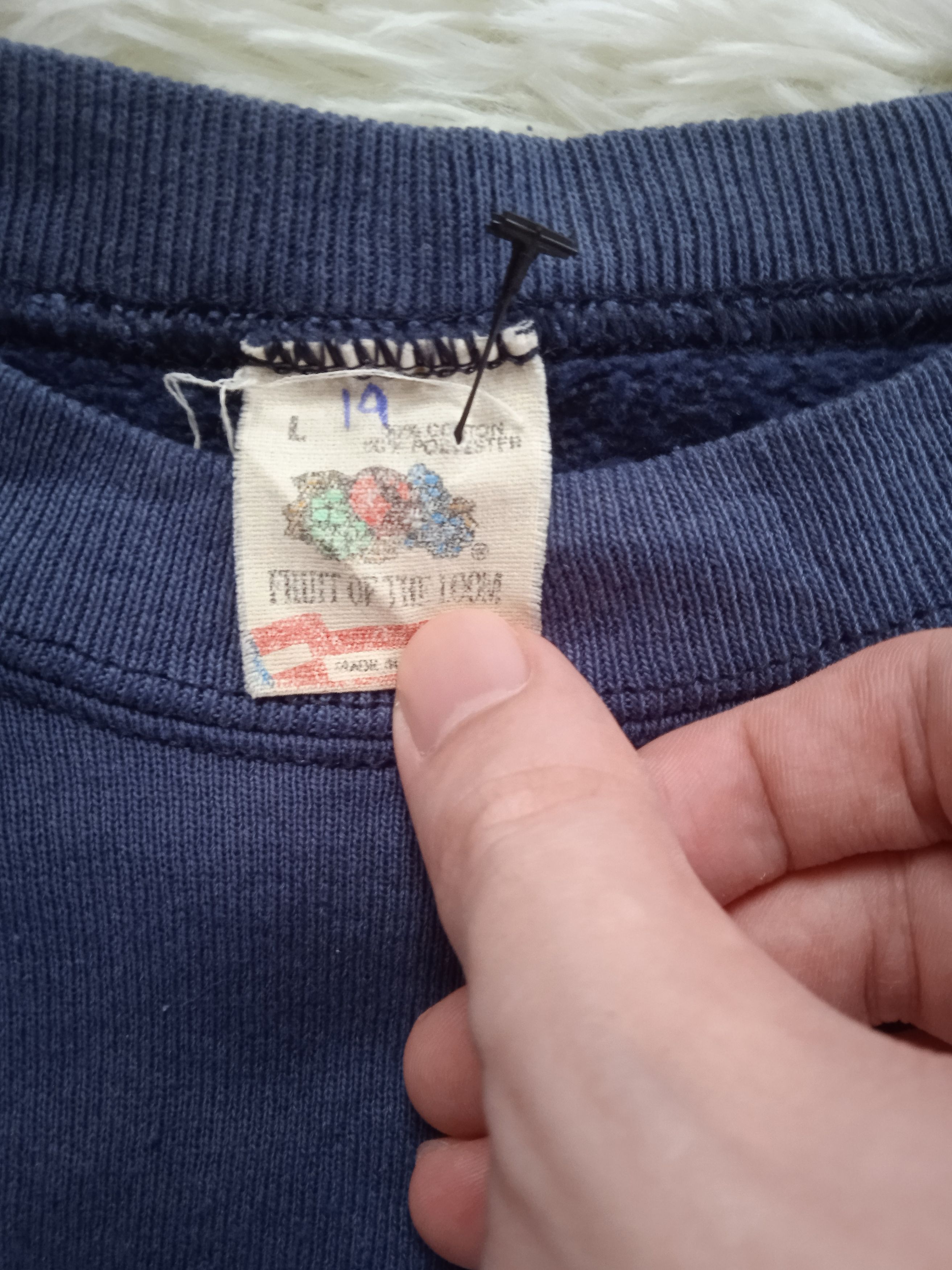 Vintage Vintage 80s-90s Queen's University Raglan Sweatshirt Size US M / EU 48-50 / 2 - 3 Thumbnail