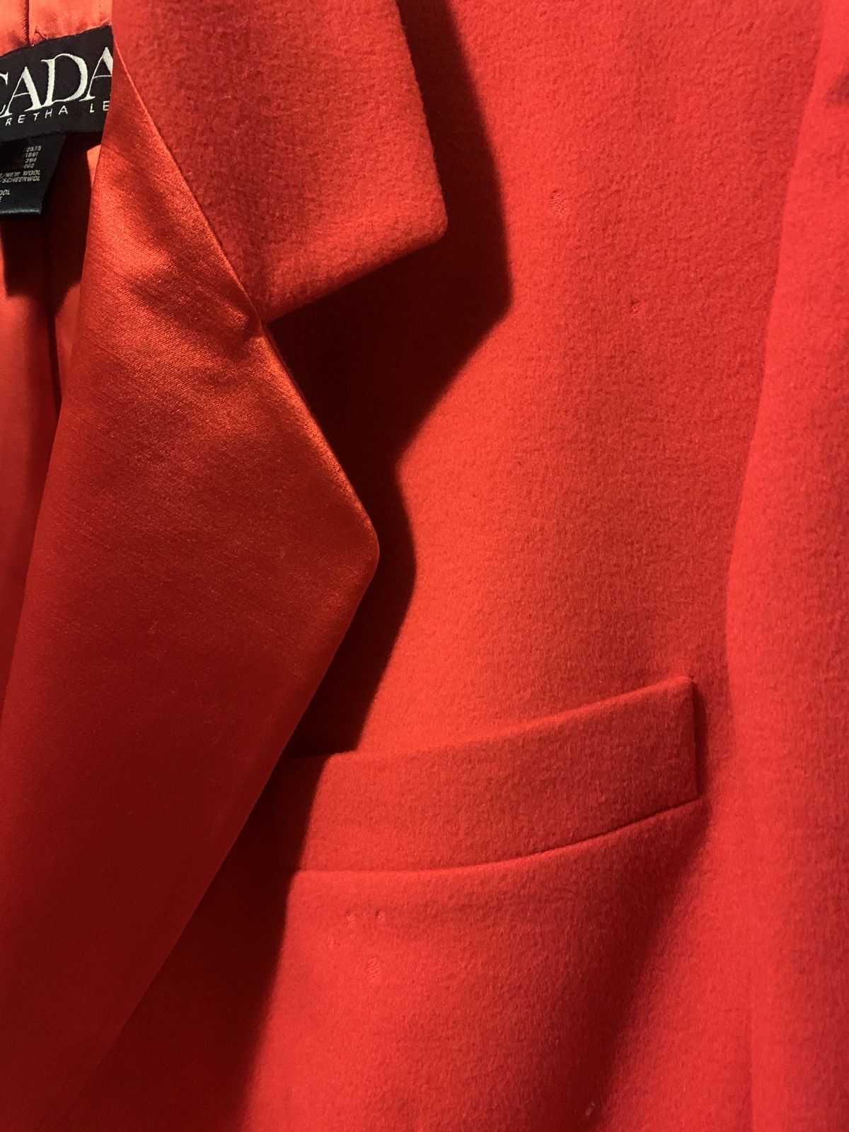 Escada ESCADA red silk satin lapel blazer Size XS / US 0-2 / IT 36-38 - 5 Thumbnail