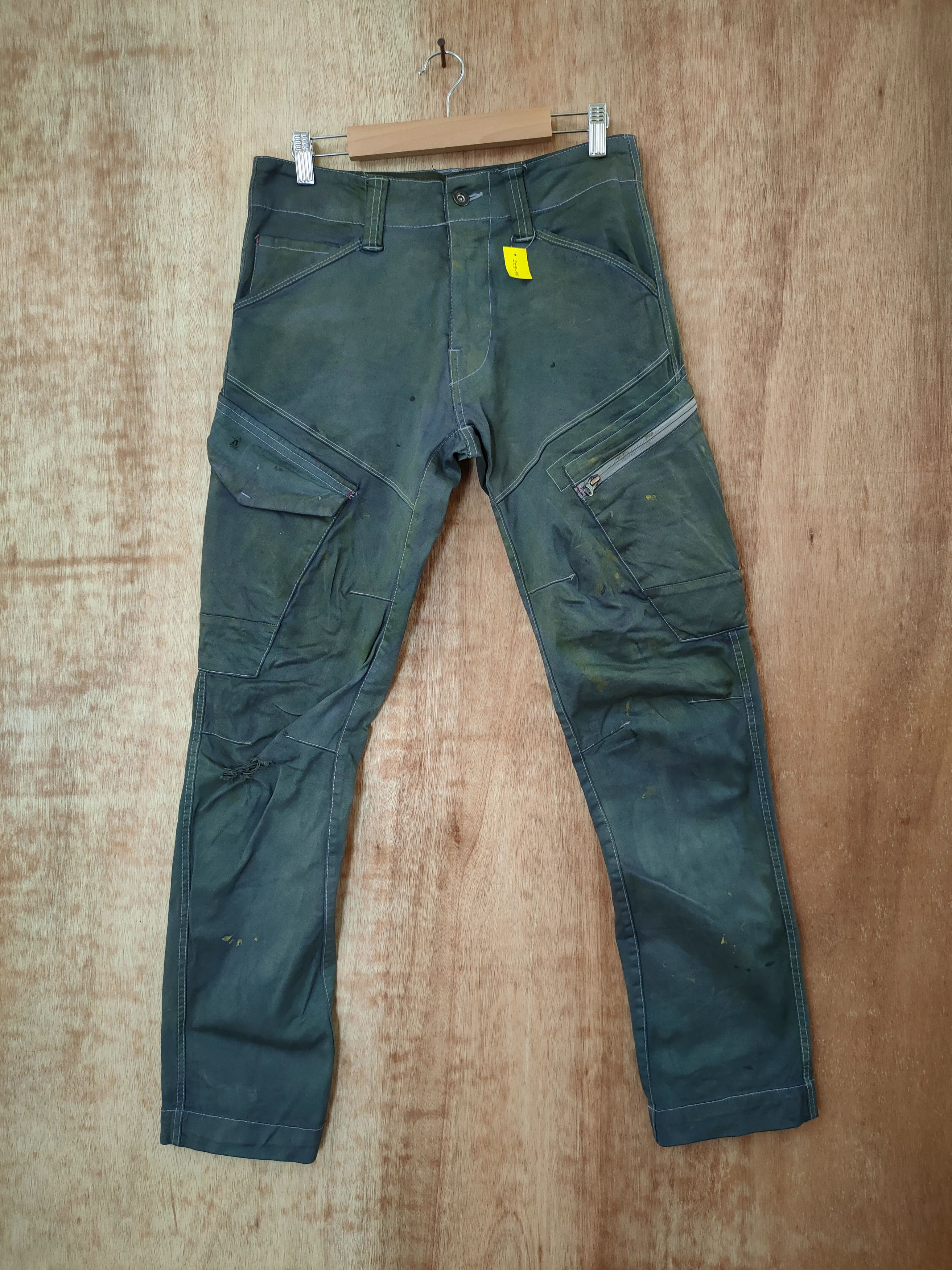 Japanese Brand DL Twist Japan faded paint distressed cargo pants#46-625 Size US 30 / EU 46 - 1 Thumbnail