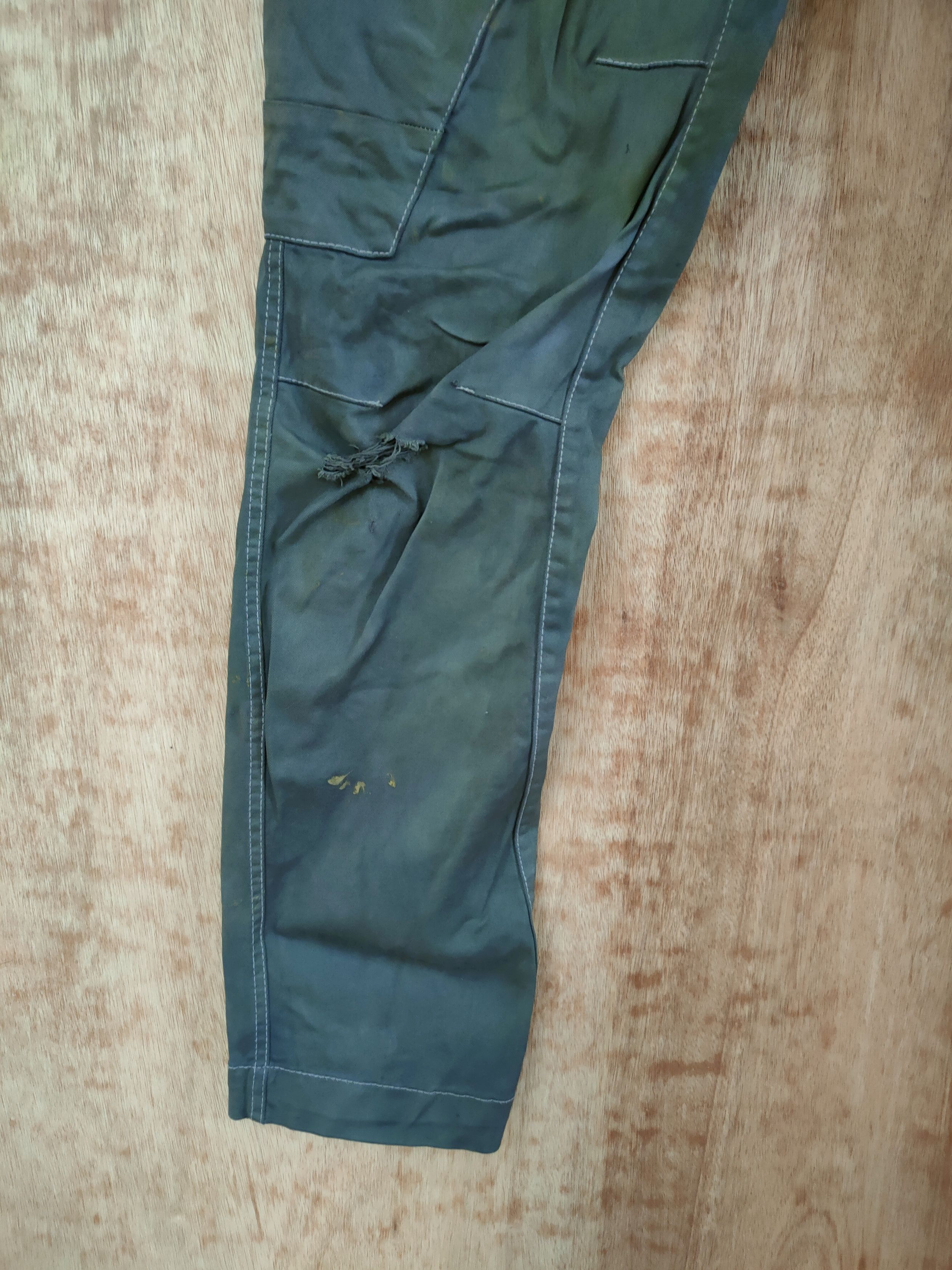 Japanese Brand DL Twist Japan faded paint distressed cargo pants#46-625 Size US 30 / EU 46 - 3 Thumbnail