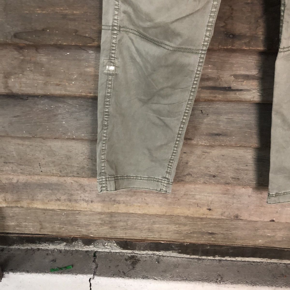 Faded Glory Uniqlo Green faded multipocket tactical Cargo Pants #6885 Size US 26 / EU 42 - 8 Thumbnail