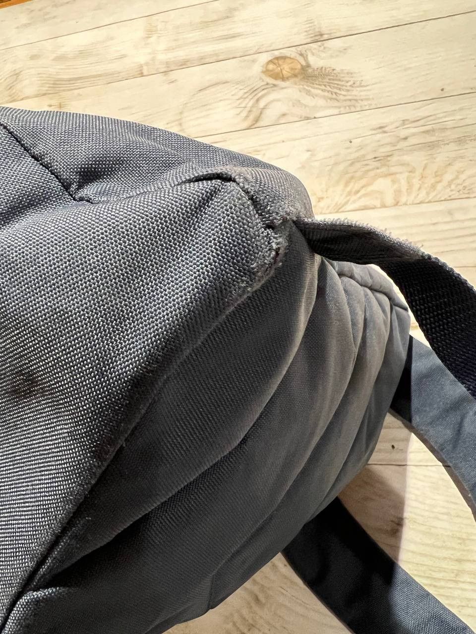 Nike Vintage Nike Air Backpack 90s Swoosh Big Logo Grey/Blue Size ONE SIZE - 6 Thumbnail