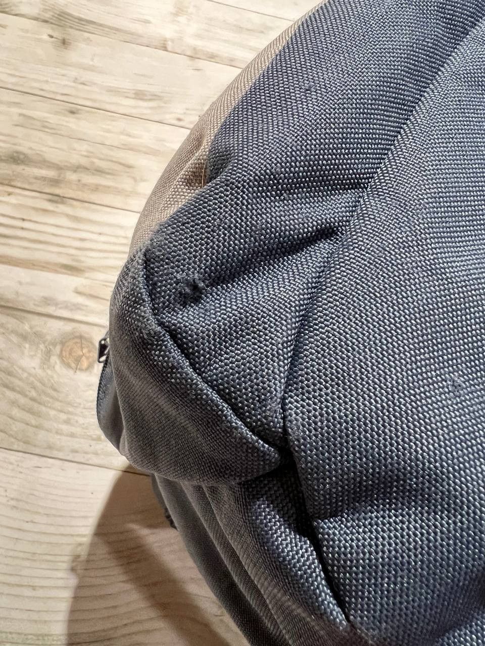 Nike Vintage Nike Air Backpack 90s Swoosh Big Logo Grey/Blue Size ONE SIZE - 5 Thumbnail