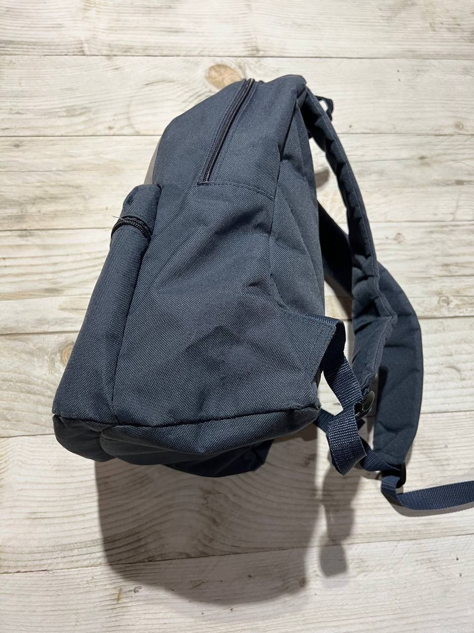 Nike Vintage Nike Air Backpack 90s Swoosh Big Logo Grey/Blue Size ONE SIZE - 9 Thumbnail