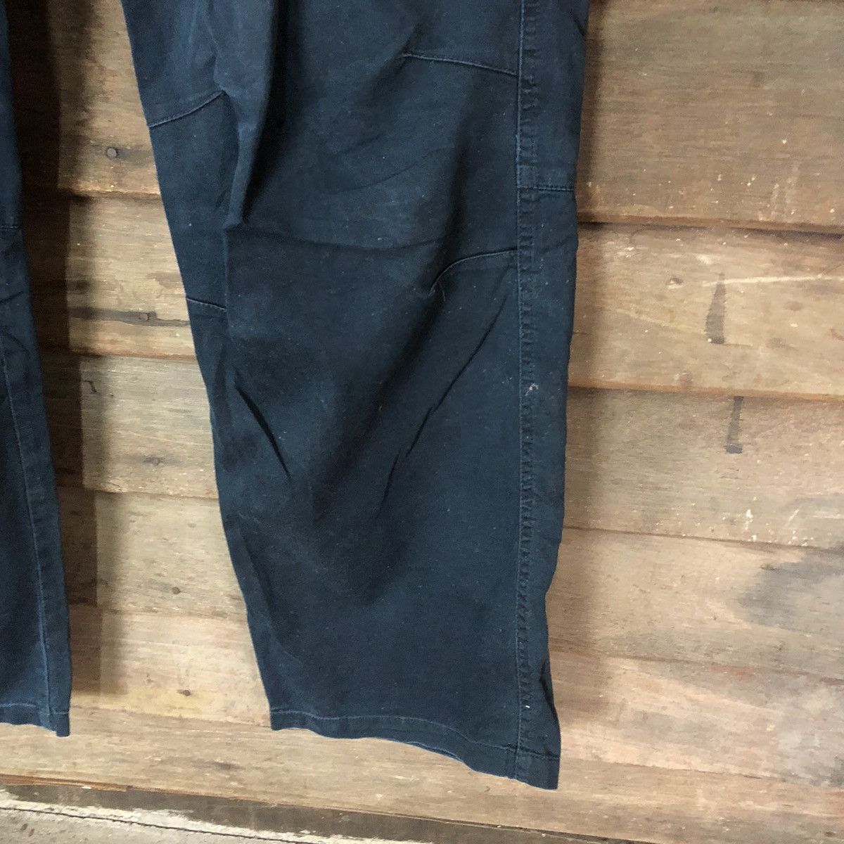 Japanese Brand Japanese Brand Dark Blue utility Cargo Pants #7063 Size US 32 / EU 48 - 9 Thumbnail