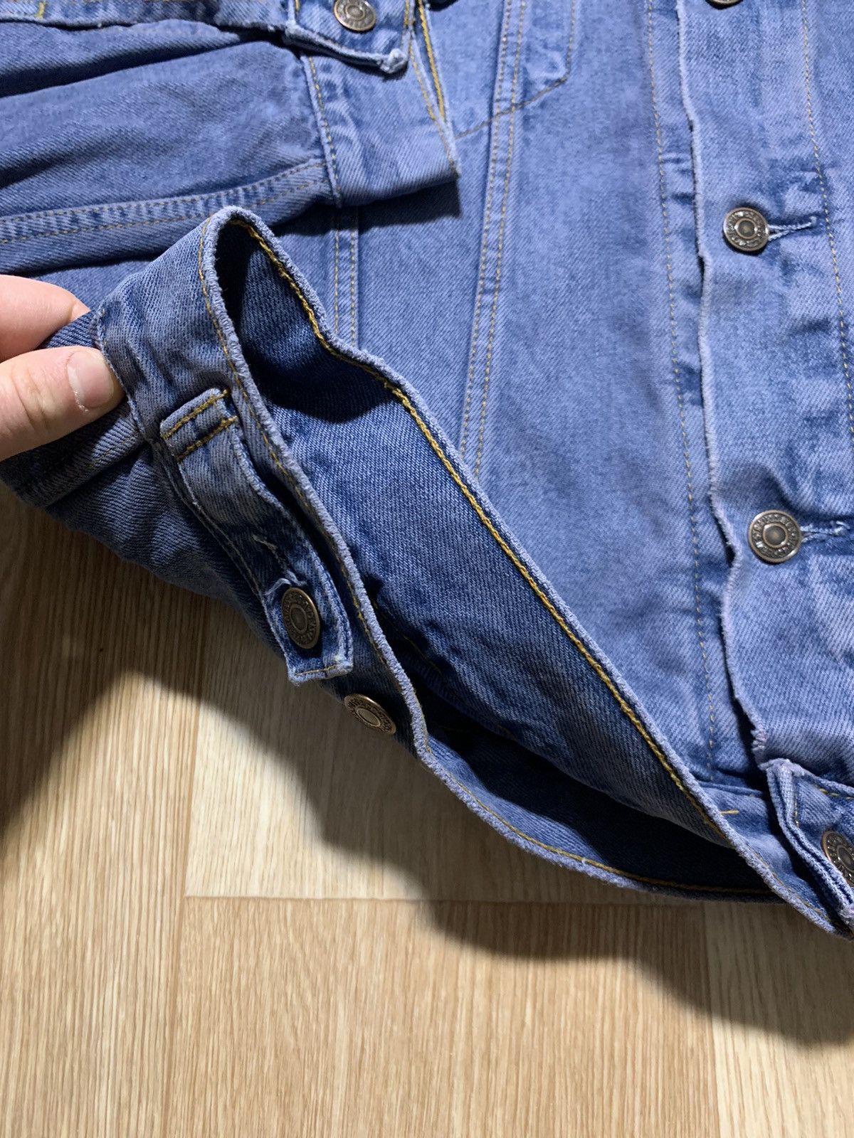Levi's Vintage Levi’s Denim Jacket With Lining Size L Size US L / EU 52-54 / 3 - 8 Thumbnail