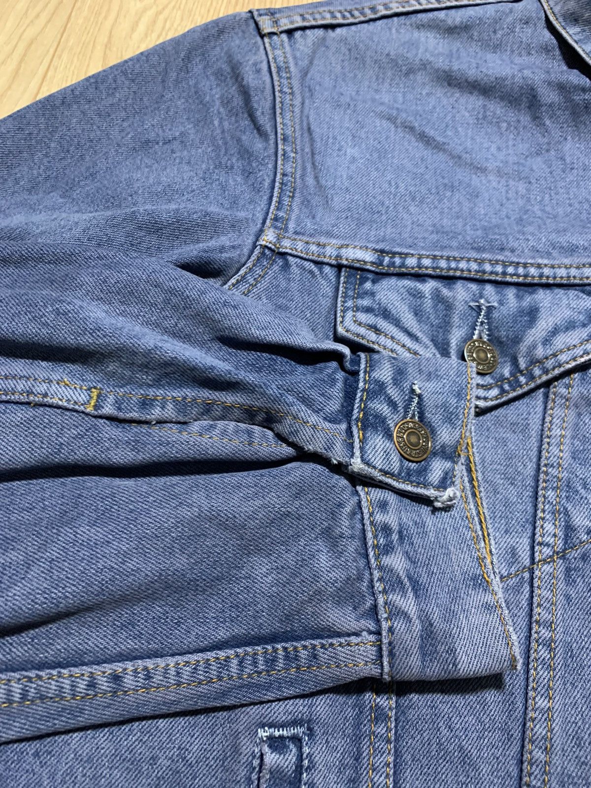 Levi's Vintage Levi’s Denim Jacket With Lining Size L Size US L / EU 52-54 / 3 - 7 Thumbnail
