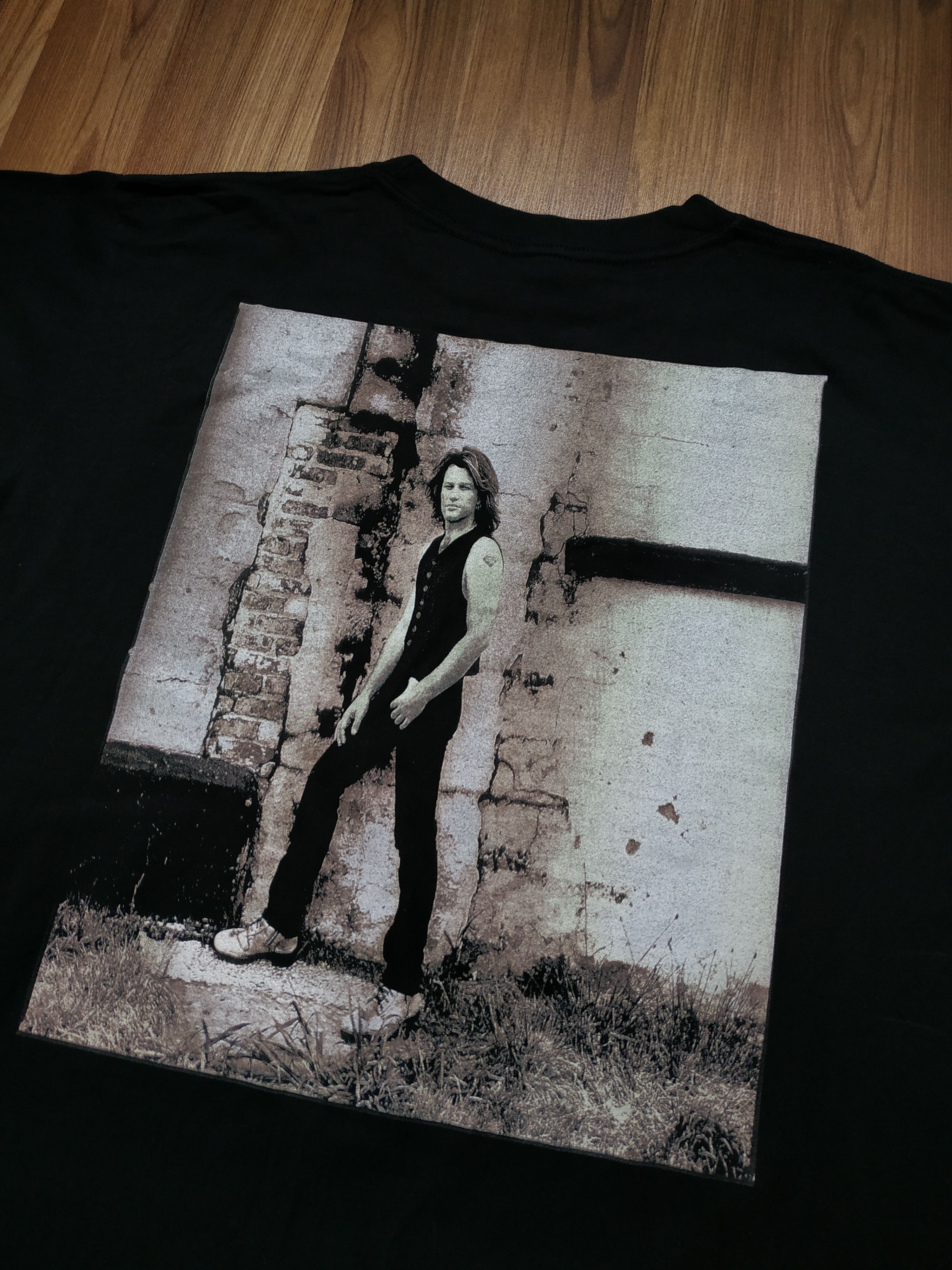 Vintage Vintage Bon Jovi Cross Road 1994 TShirt Metallica Pink Floyd Size US L / EU 52-54 / 3 - 4 Thumbnail
