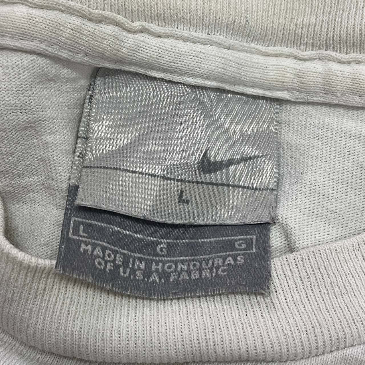 Nike × Vintage Nike Basketball Vintage Y2K Long Sleeves Size US L / EU 52-54 / 3 - 7 Thumbnail