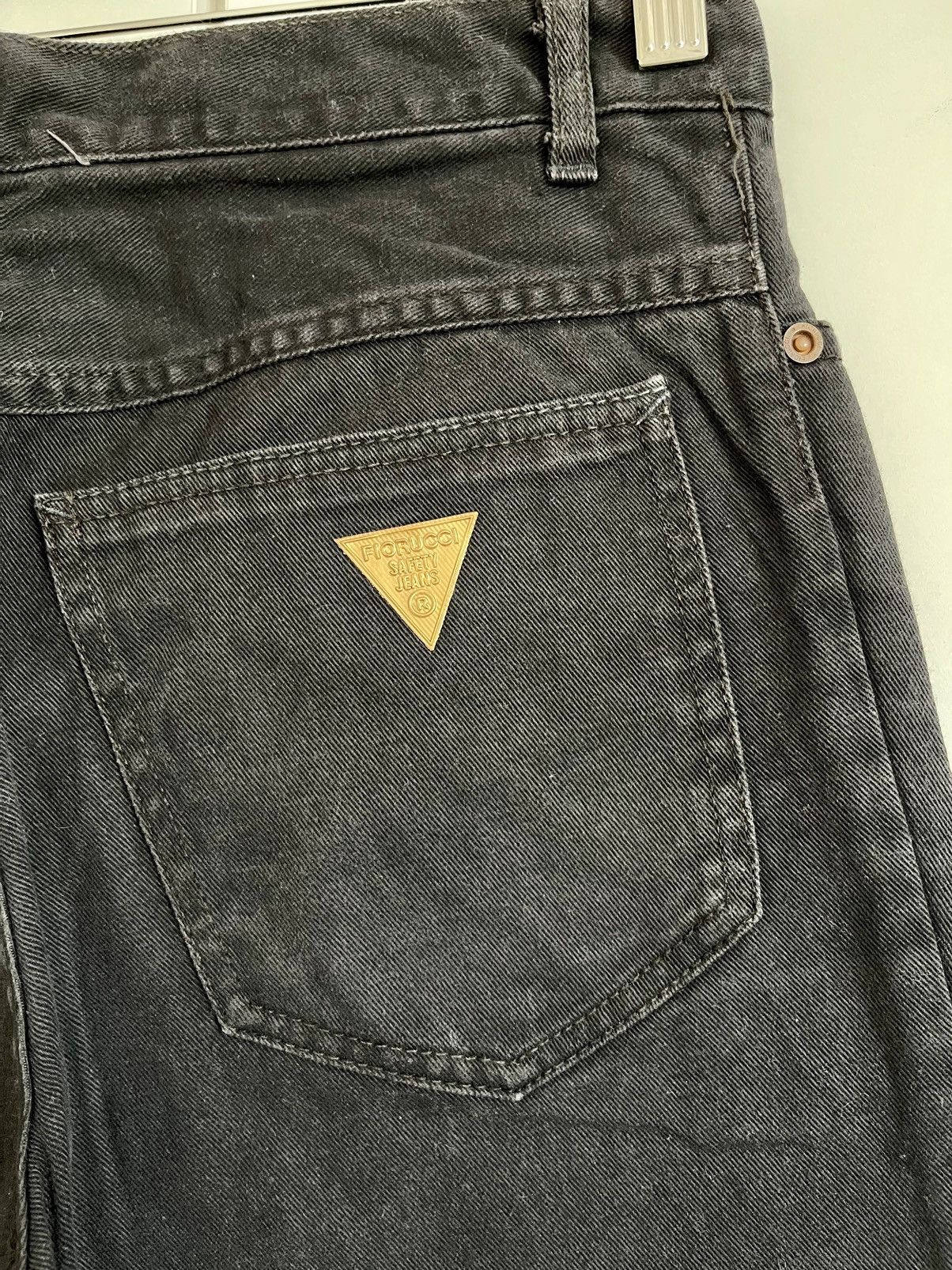 Fiorucci × Vintage VINTAGE 90s FIORUCCI MI ITALY SAFETY JEANS SIZE 28X32 Size US 28 / EU 44 - 13 Thumbnail