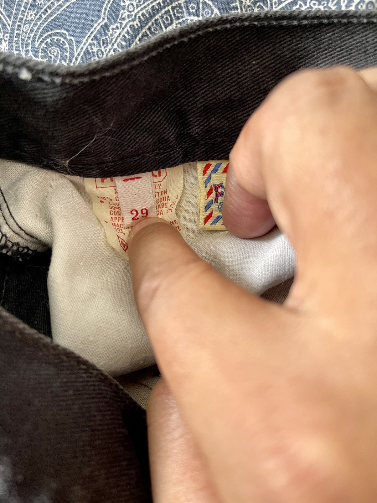 Fiorucci × Vintage VINTAGE 90s FIORUCCI MI ITALY SAFETY JEANS SIZE 28X32 Size US 28 / EU 44 - 15 Thumbnail