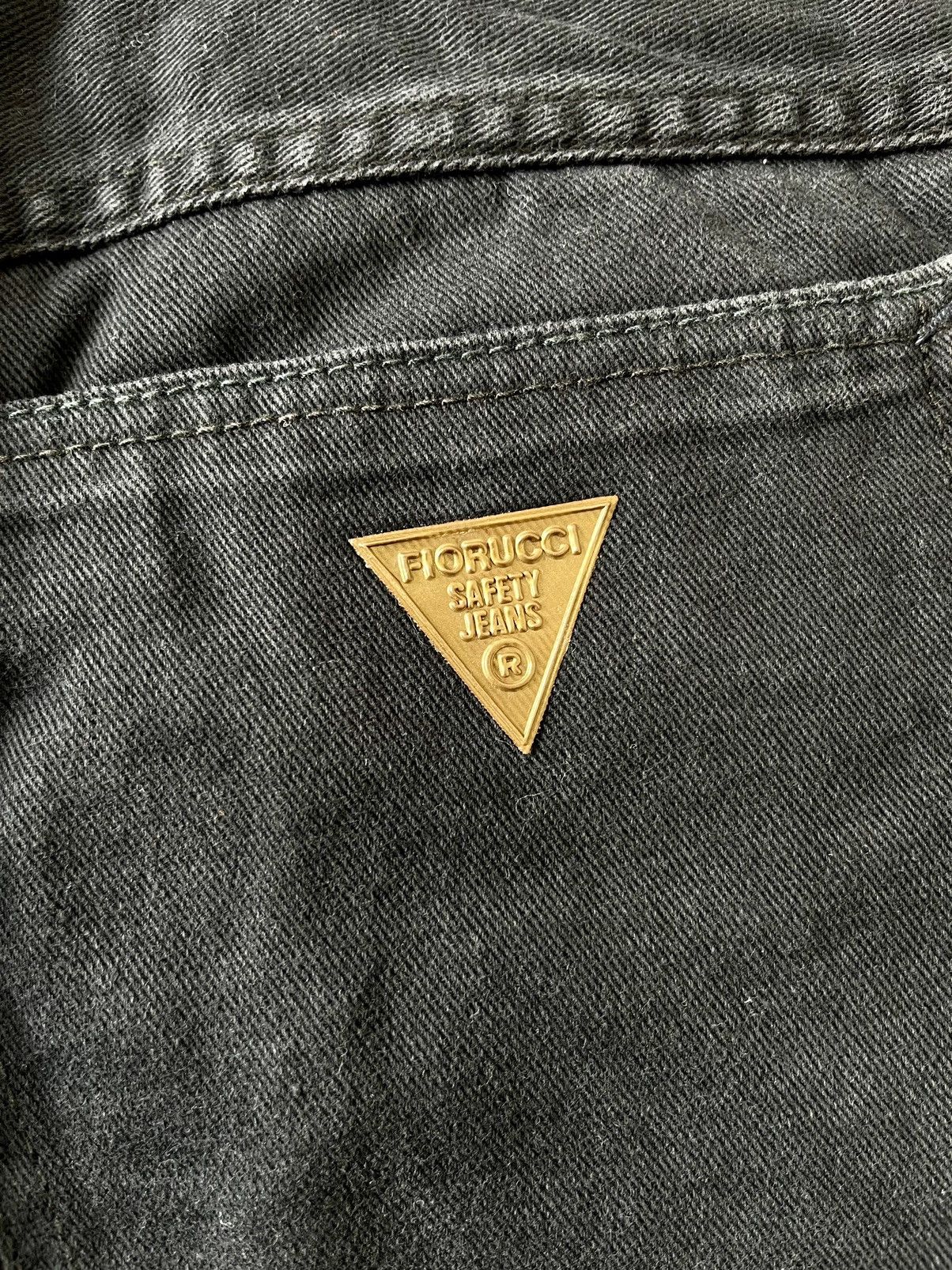 Fiorucci × Vintage VINTAGE 90s FIORUCCI MI ITALY SAFETY JEANS SIZE 28X32 Size US 28 / EU 44 - 14 Thumbnail