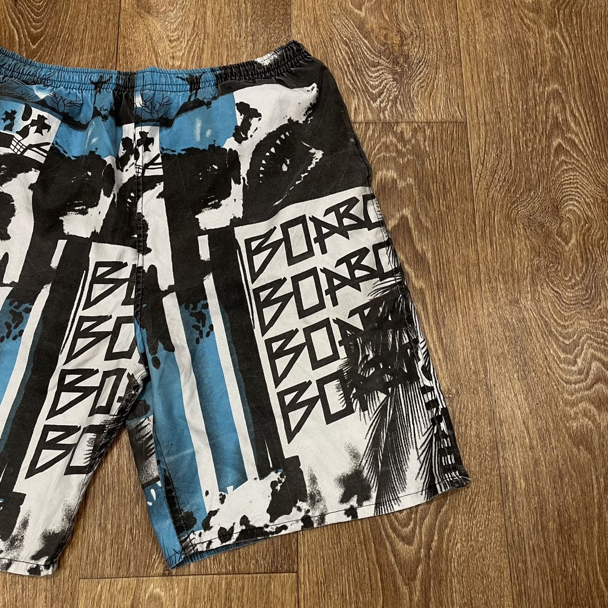 Vintage Vintage Y2K Art Streetwear Hawaiian Shorts Size US 30 / EU 46 - 3 Thumbnail