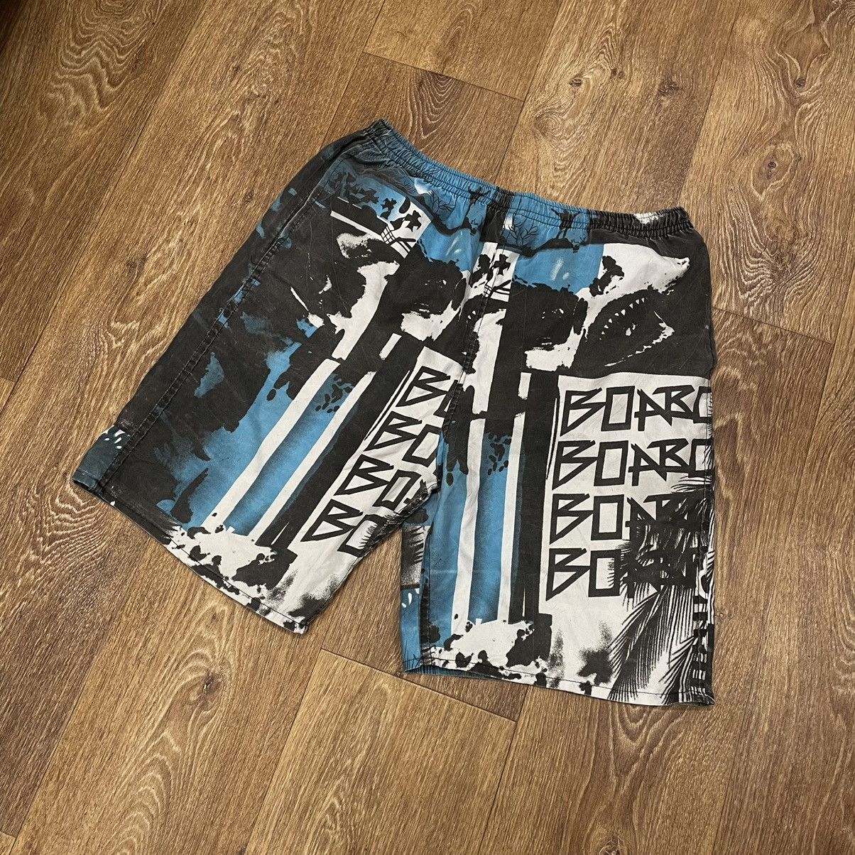 Vintage Vintage Y2K Art Streetwear Hawaiian Shorts Size US 30 / EU 46 - 1 Thumbnail
