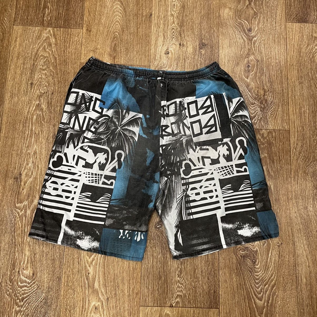 Vintage Vintage Y2K Art Streetwear Hawaiian Shorts Size US 30 / EU 46 - 7 Thumbnail