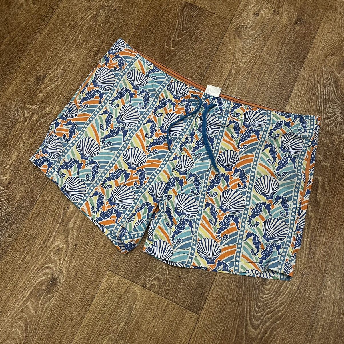 Vintage Vintage 90s Art Streetwear Hawaiian Shorts Grailed fashion Size US 33 - 2 Thumbnail